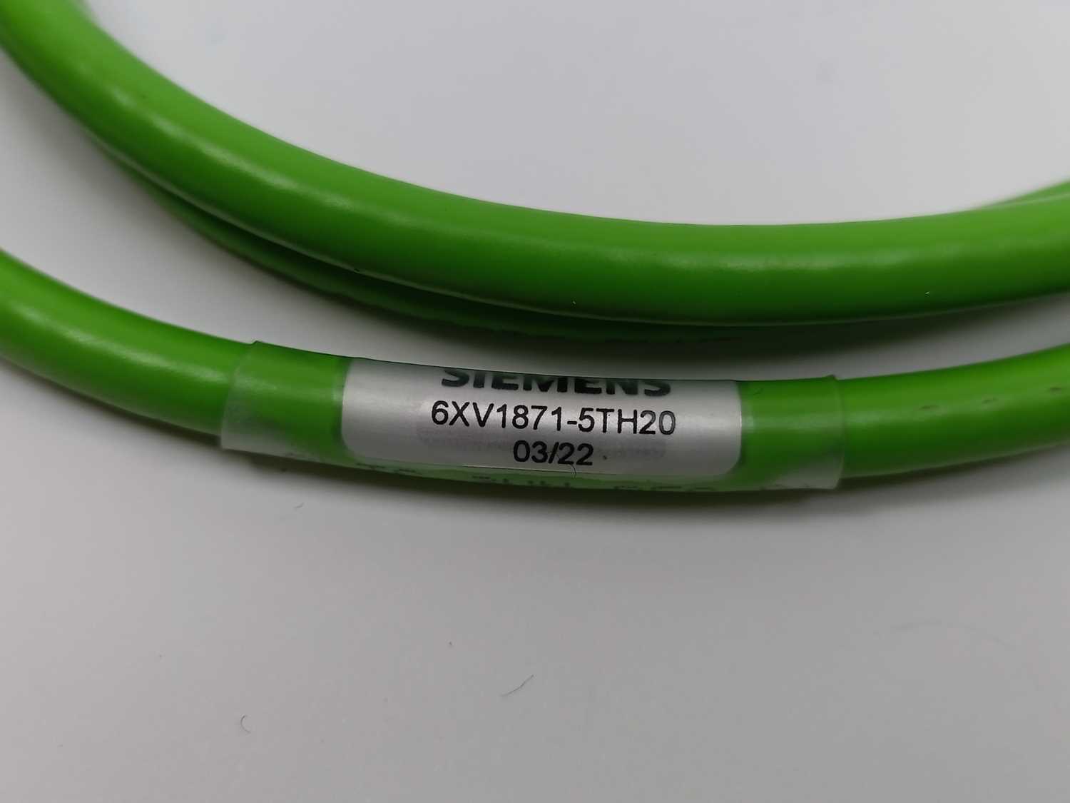 siemens-6xv1871-5th20-ie-connecting-cable_2.jpg Siemens 6XV1871-5TH20 IE Connecting Cable Levere