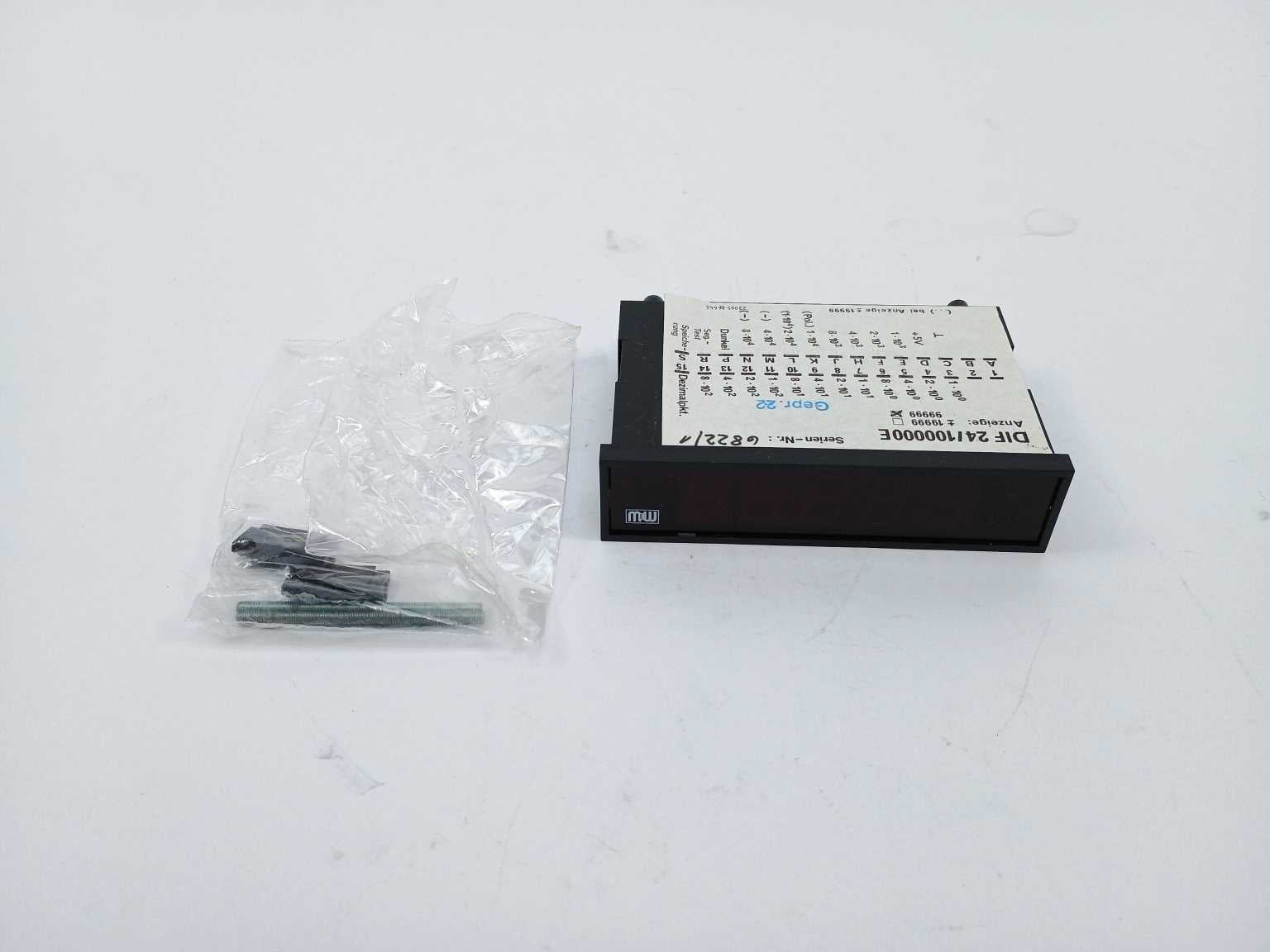 muller-weigert-dif24-100000e-dif-24-5-digit-counter-w-mounting-accessories_1.jpg Müller & Weigert DIF24/100000E / DIF 24 5-Digit Counter w/ Mounting Accessories