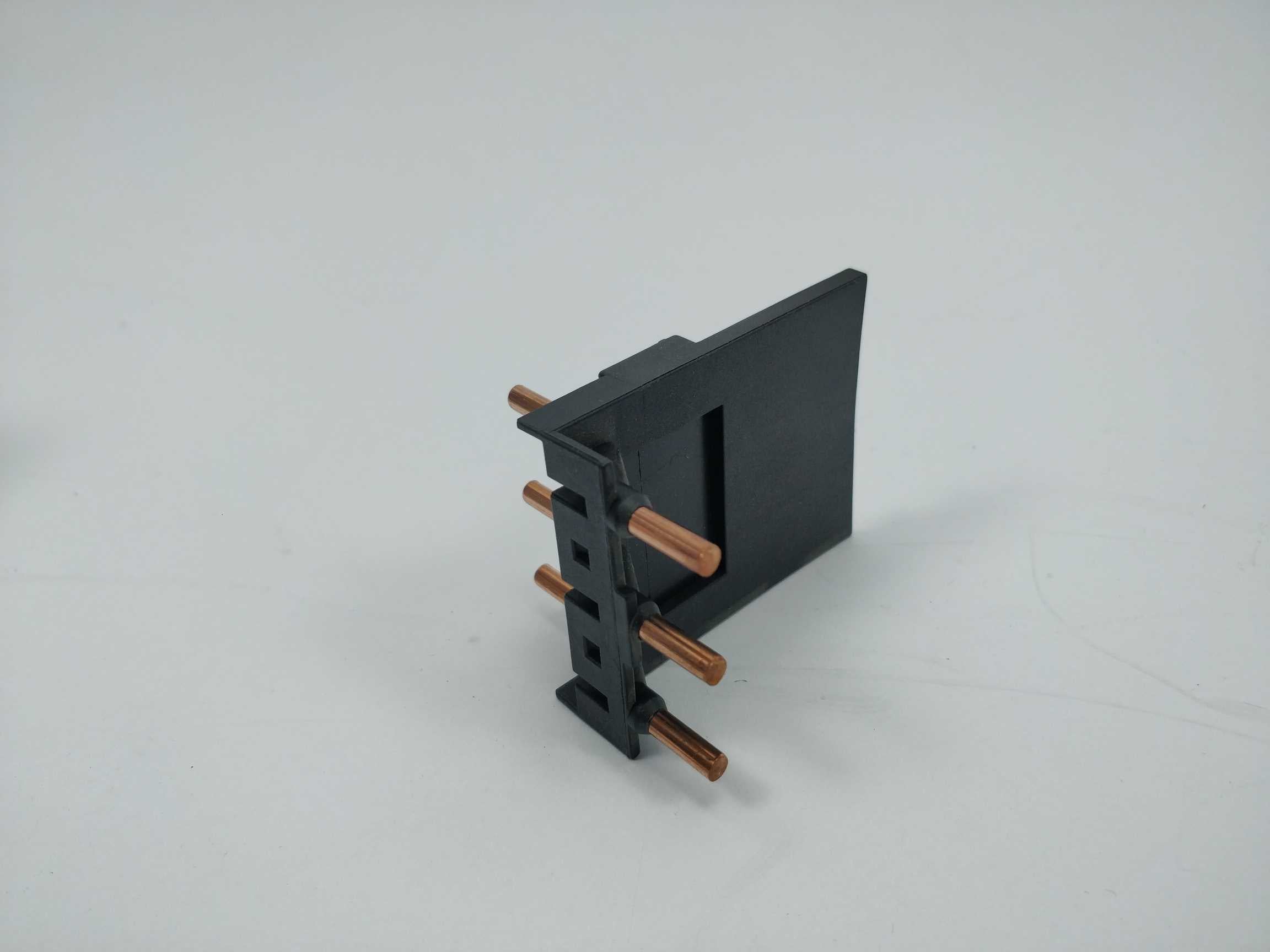 siemens-3ra1931-1b-link-module-3-pcs_2.jpg Siemens 3RA1931-1B Link Module 3 Pcs. på udsalg
