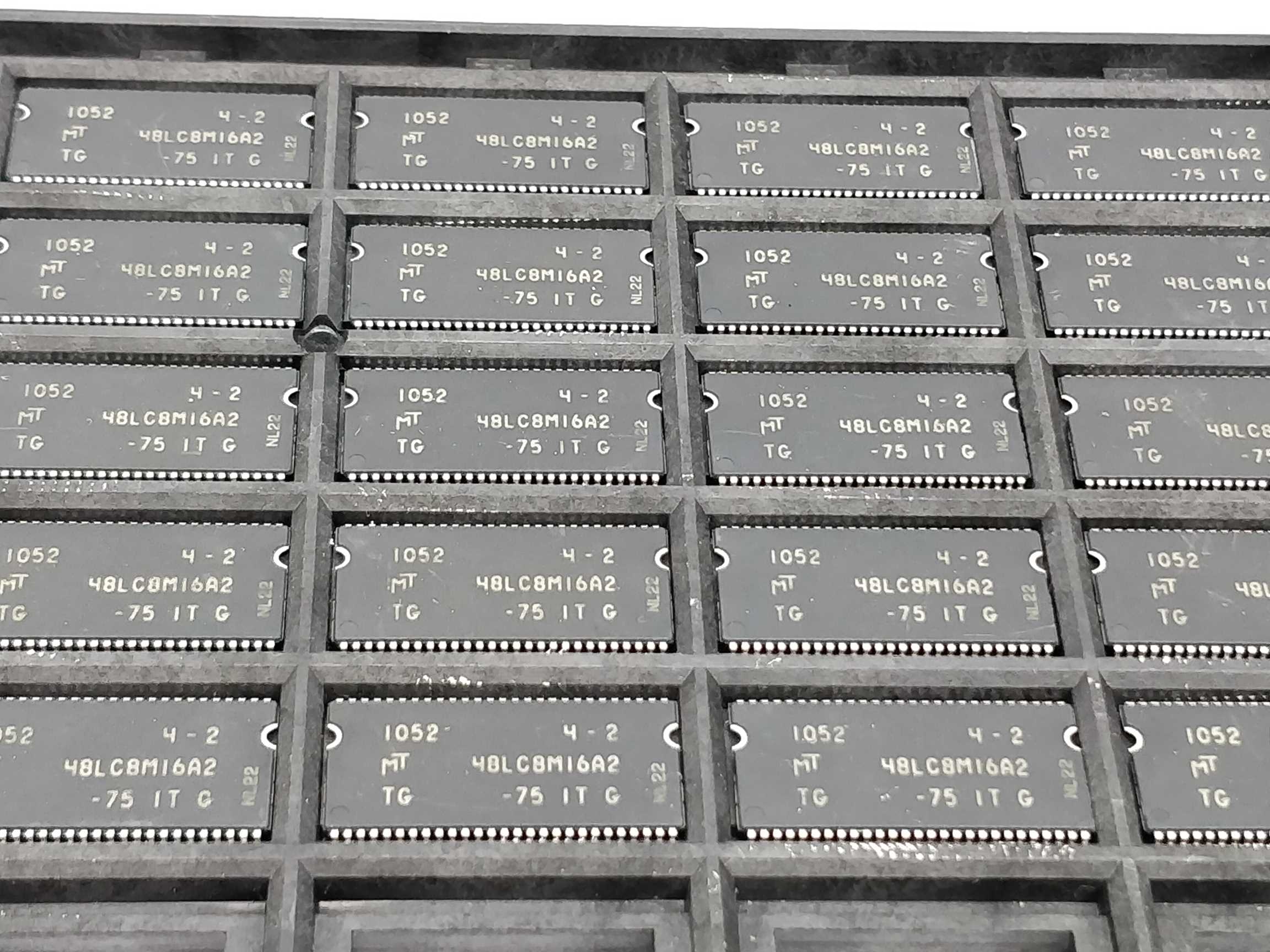 mouser-electronics-48lc8m16a2-components_1.jpg Mouser electronics 48LC8M16A2 Components
