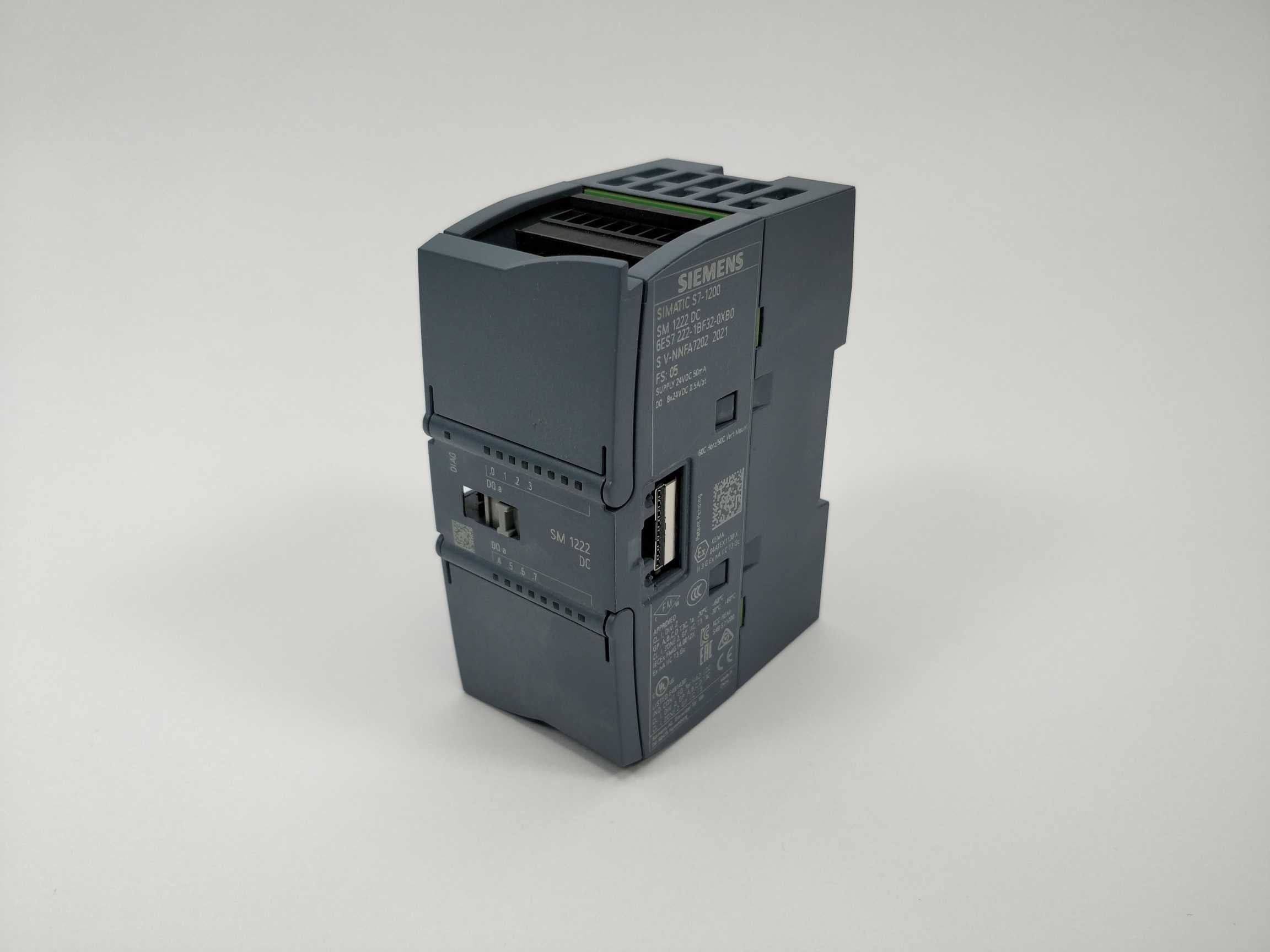 siemens-6es7222-1bf32-0xb0-digital-output-module_0.jpg Siemens 6ES7222-1BF32-0XB0 Digital output module