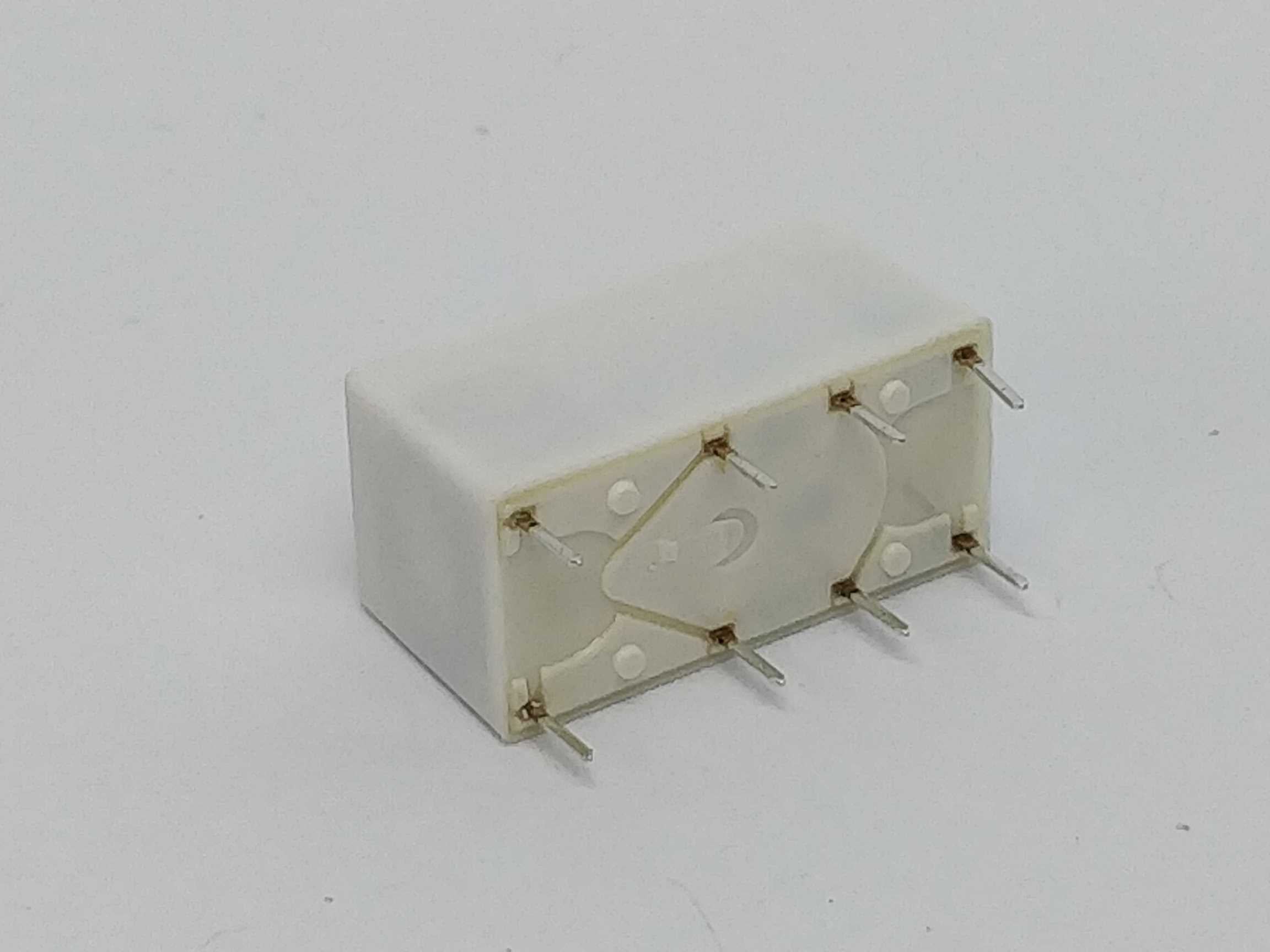 axicom-d2n-signal-relays-5vdc-coil-7-pcs_2.jpg AXICOM D2N Signal Relays, 5VDC Coil, 7 Pcs. Rabat