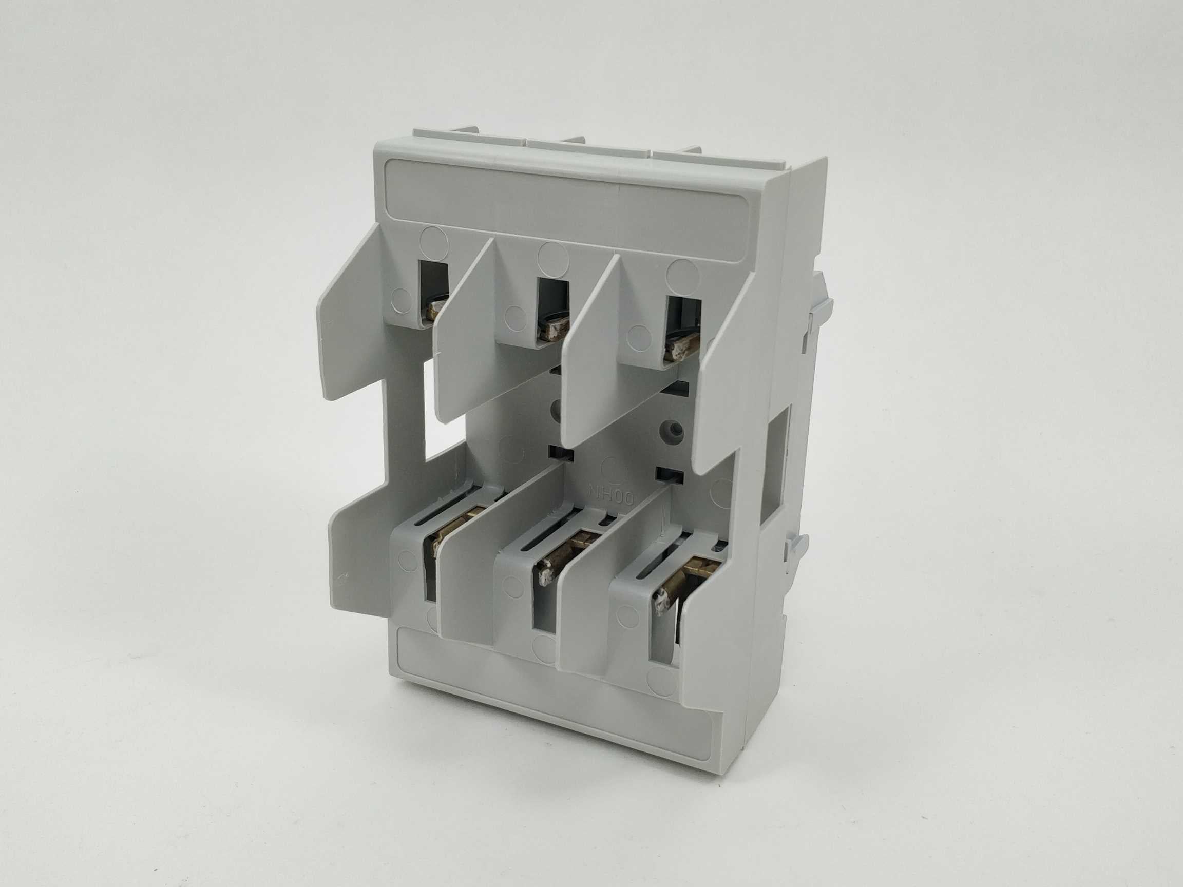 wohner-03759-nh-fuse-base-size-00-3-pole-4-pcs-box_2.jpg wöhner 03759 NH fuse base size 00, 3-pole 4 Pcs. box