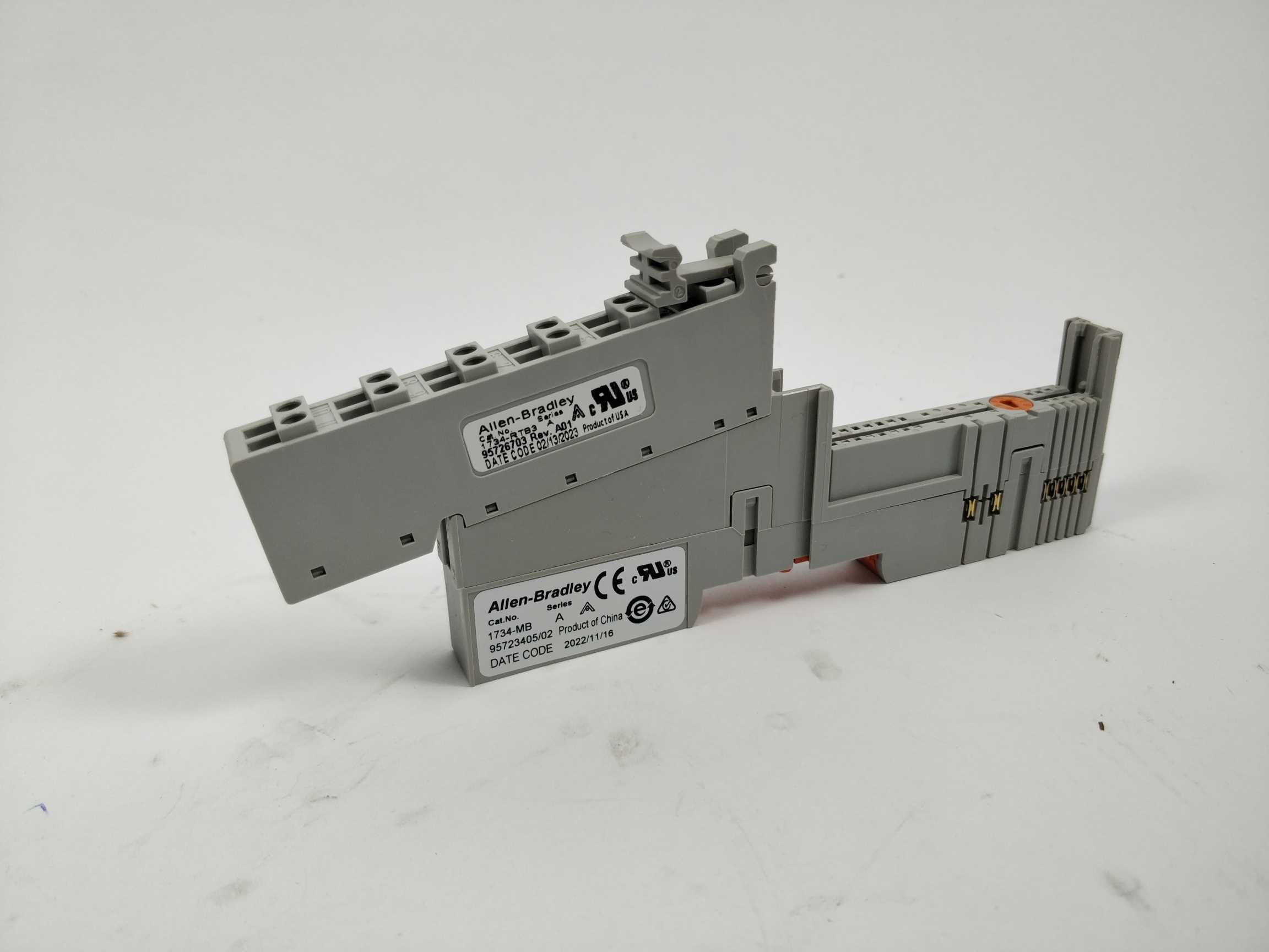 ab-1734-tb3-terminal-base-ser-a_1.jpg AB 1734-TB3 Terminal Base, SER. A Online nu