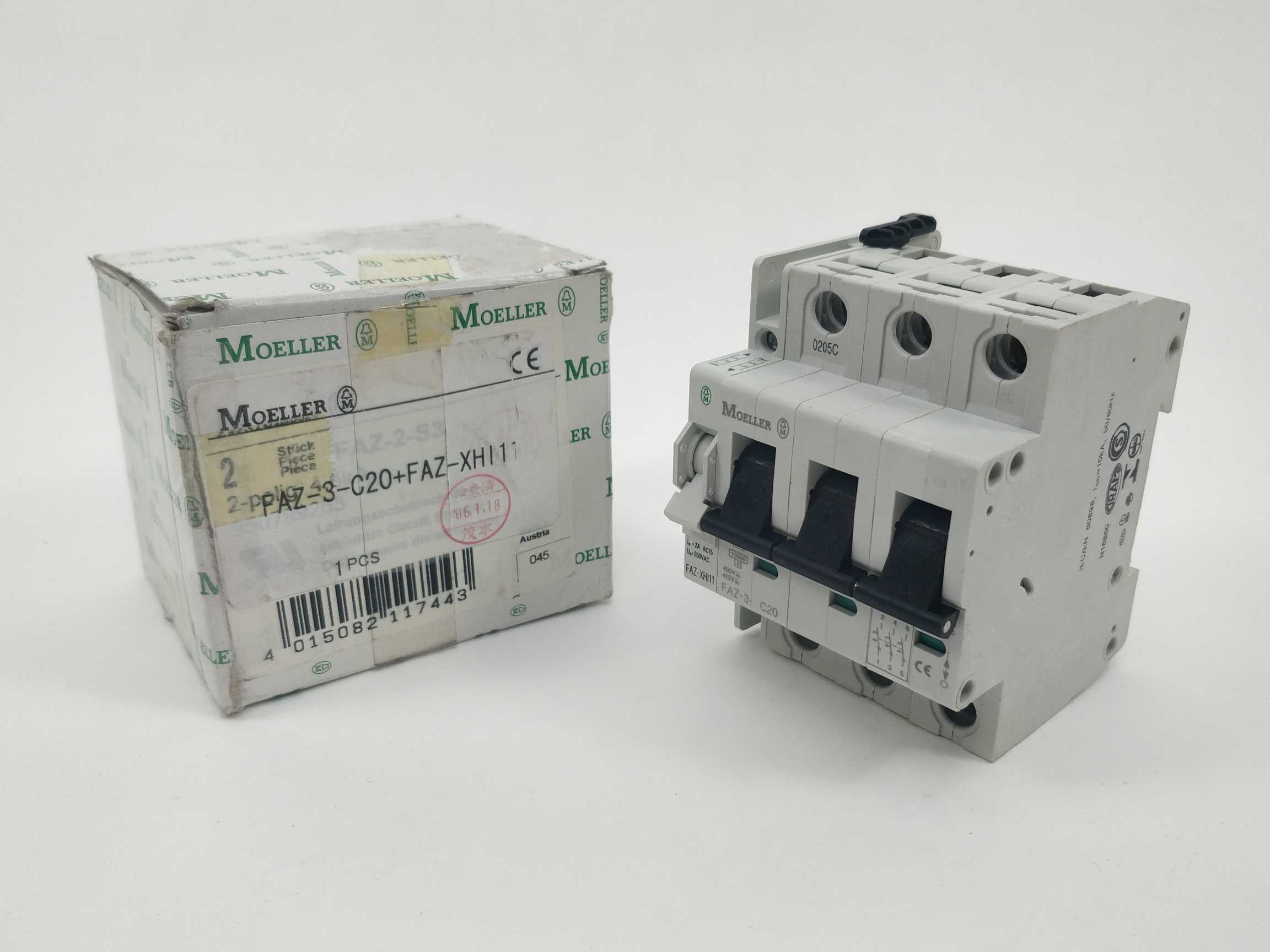 moeller-faz-3-c20-with-faz-xhi11-circuit-breaker_0.jpg MOELLER FAZ-3-C20 with FAZ-XHI11 Circuit Breaker