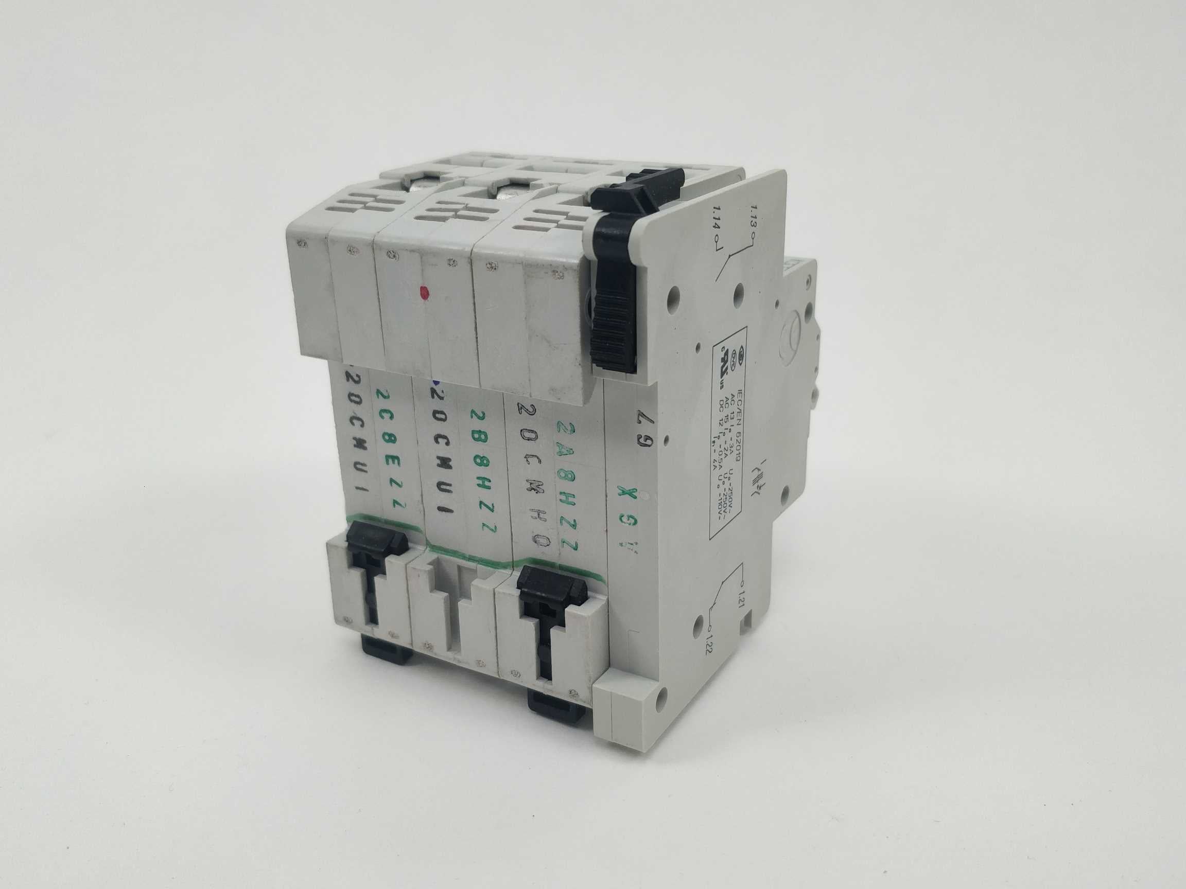 moeller-faz-3-c20-with-faz-xhi11-circuit-breaker_3.jpg MOELLER FAZ-3-C20 with FAZ-XHI11 Circuit Breaker