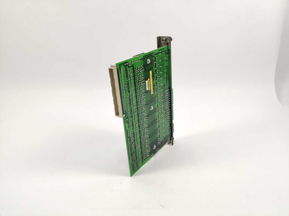 bosch-1070048485-206-pc-400-600-output-module_1.jpg Bosch 1070048485-206 PC 400/600 Output Module
