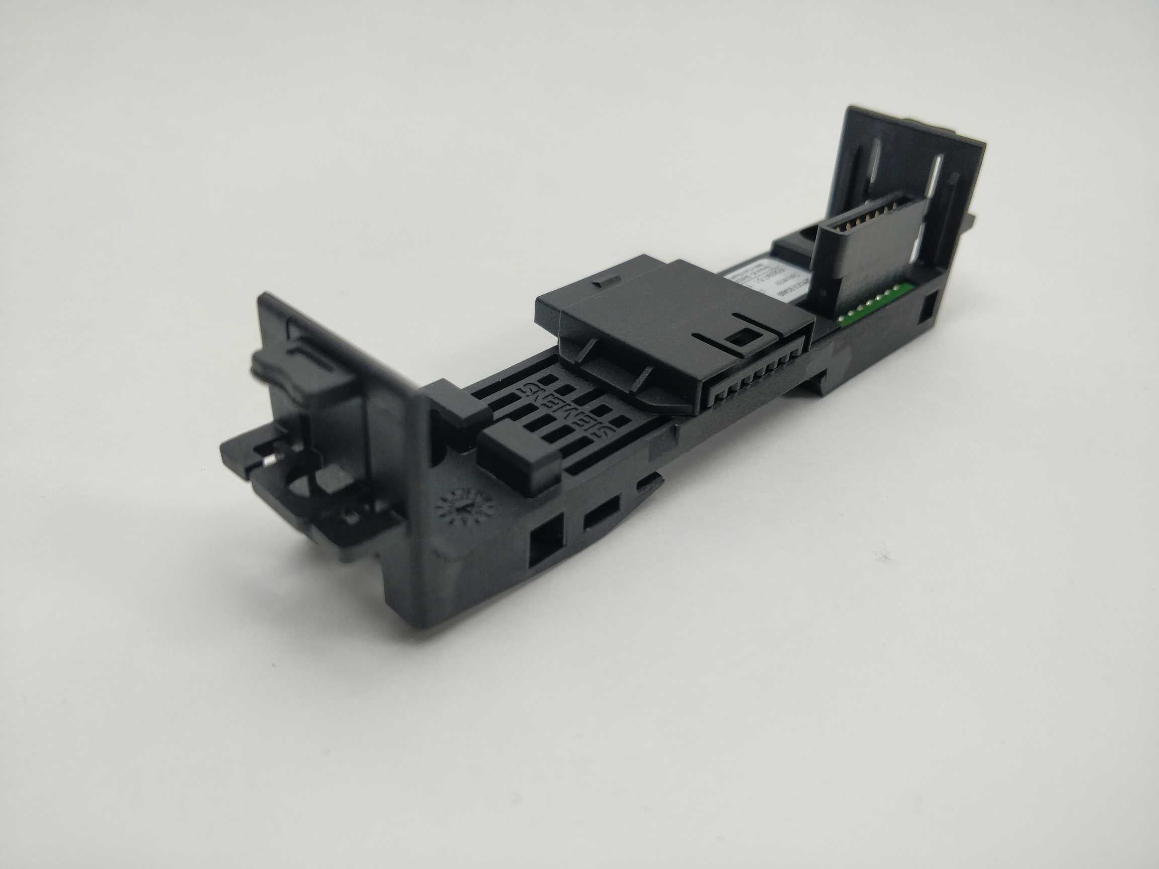 siemens-3zy1212-2ga00-device-connector-for-3sk2-safety-relay_3.jpg Siemens 3ZY1212-2GA00 Device connector for 3SK2 safety relay