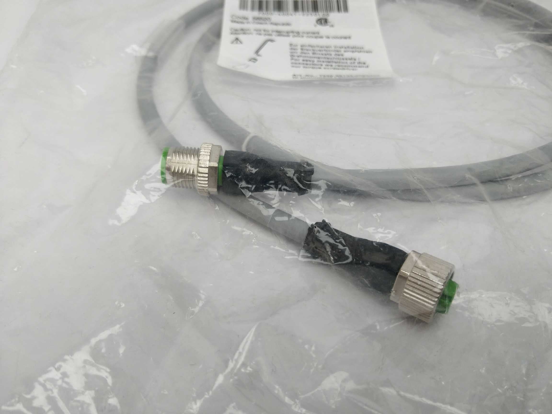 MURR Elektronik 7000-40041-2250100 M12 male 0° / M12 female 0° A-coded Levere