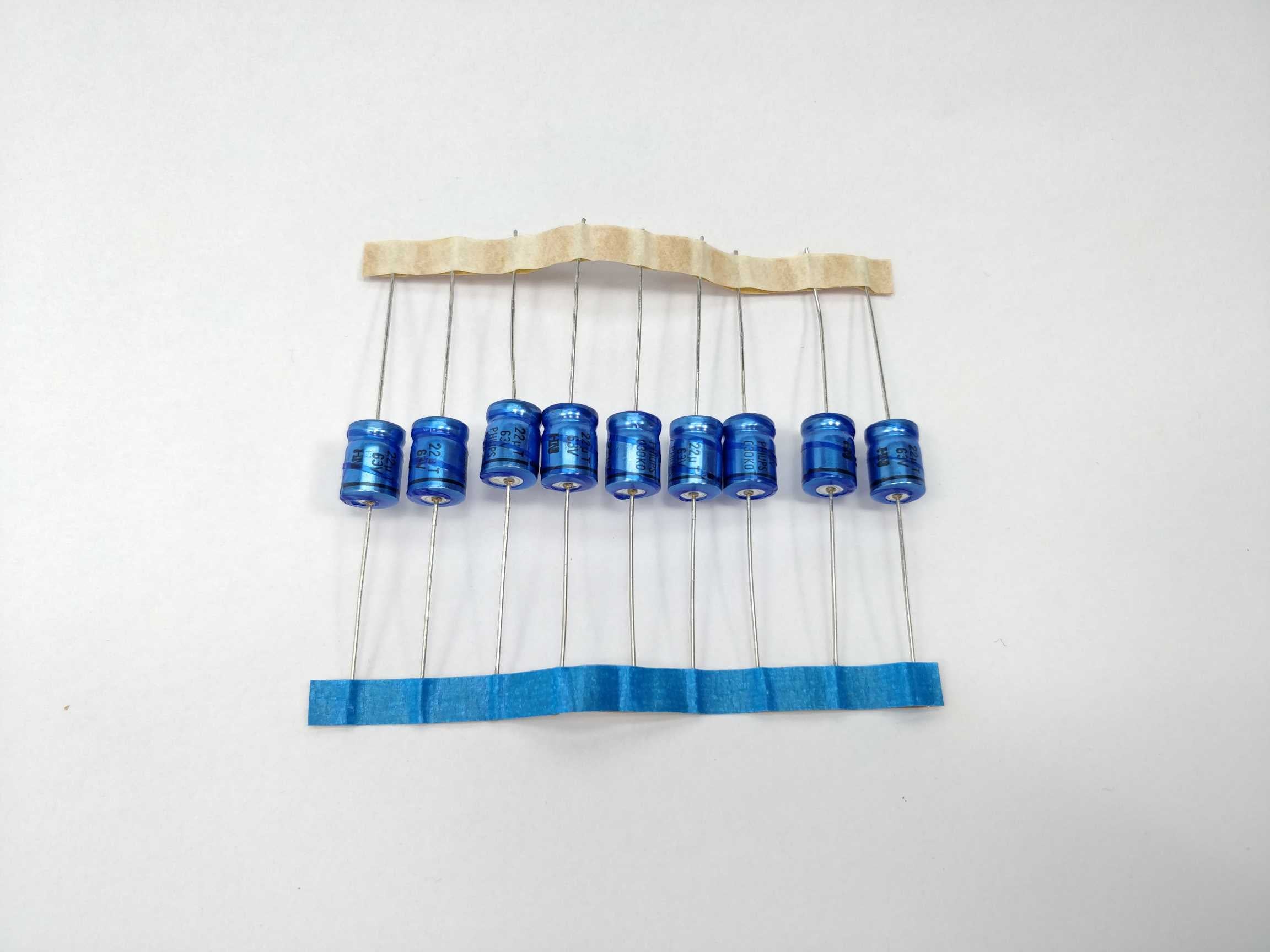 philips-67-072-02-capacitor-22uf-63v_0.jpg Philips 67-072-02 Capacitor 22uF 63V på udsalg