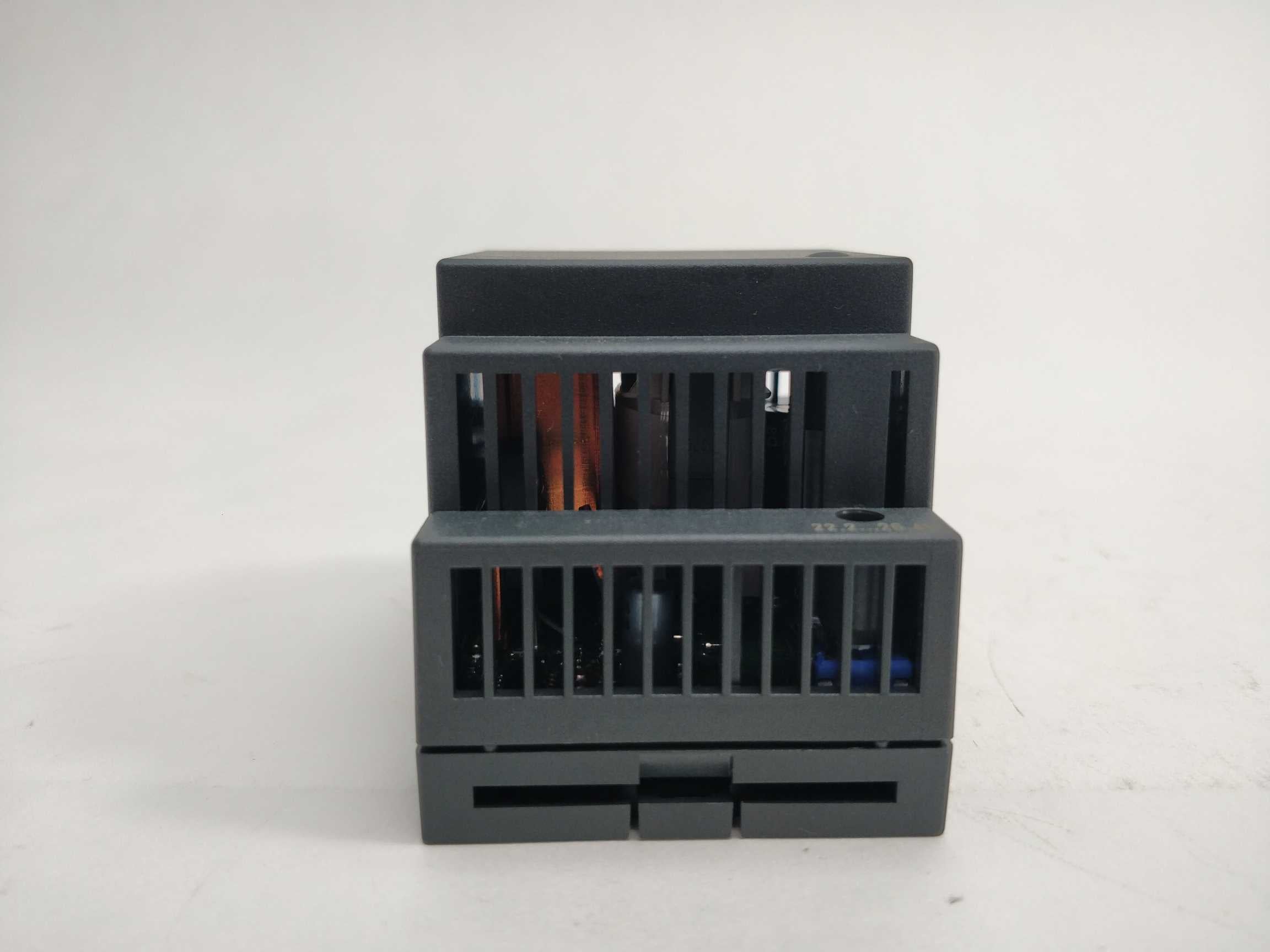 Siemens 6EP1331-1SH02 LOGO!Power. 24VDC. 1,3A