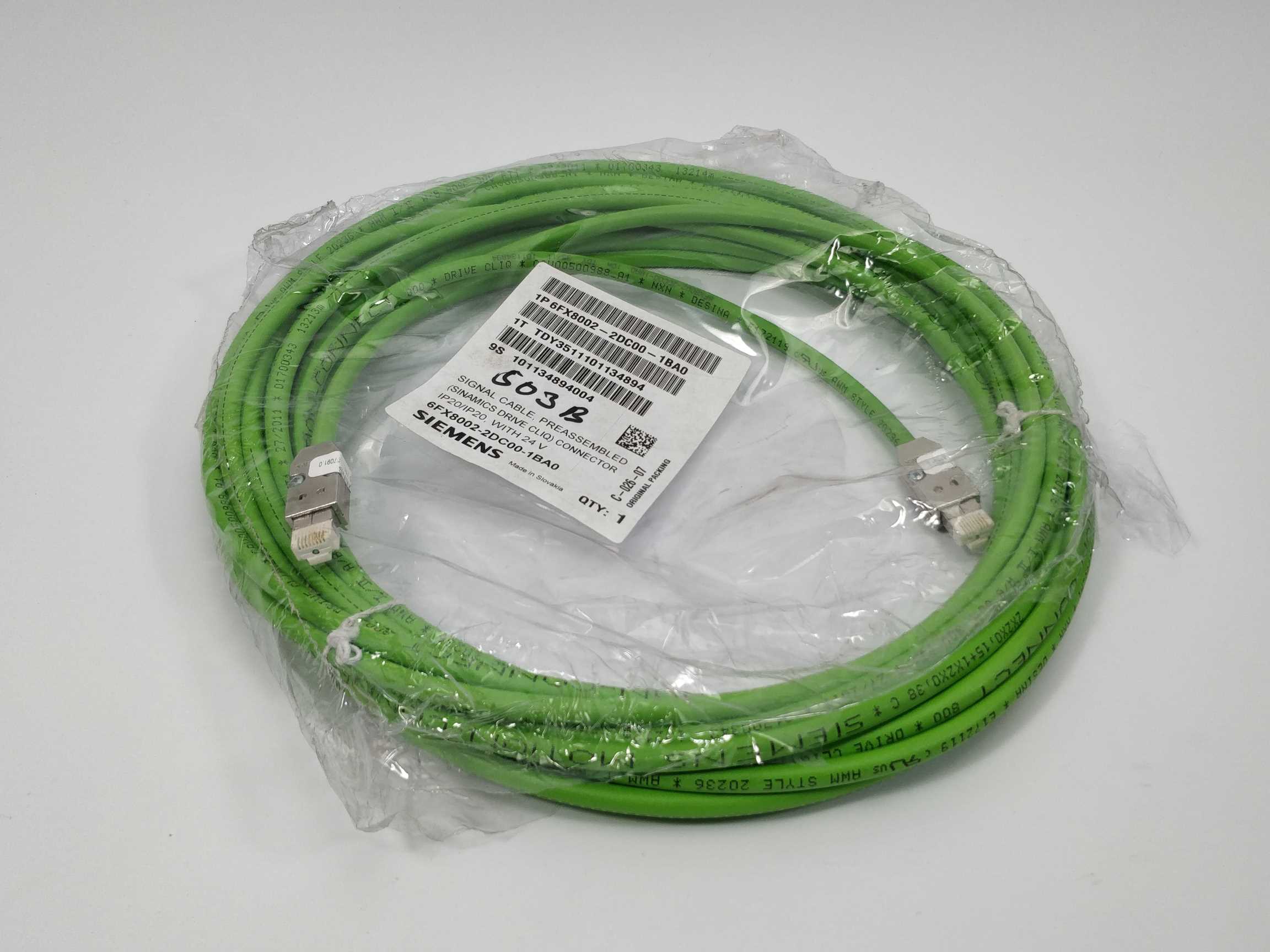 Siemens 6FX8002-2DC00-1BA0 Signal cable 24V RJ45 10m