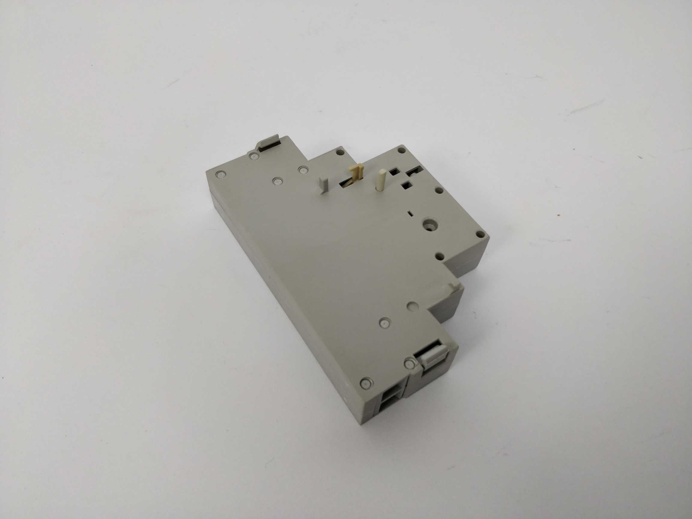 ab-140m-c-snj-shunt-release-ser-a-21v50-24v60hz_3.jpg AB 140M-C-SNJ Shunt release Ser.A 21V50/24V60Hz