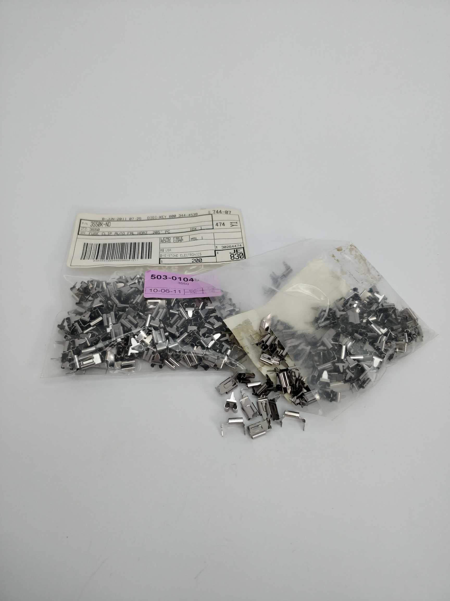 keystone-3550k-nd-fuse-clip-323-pcs_0.jpg Keystone 3550K-ND Fuse clip 323 Pcs.
