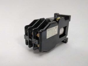 Fuji Electric SRC50-2U/X (4A2B) Auxiliary relay Udsalg