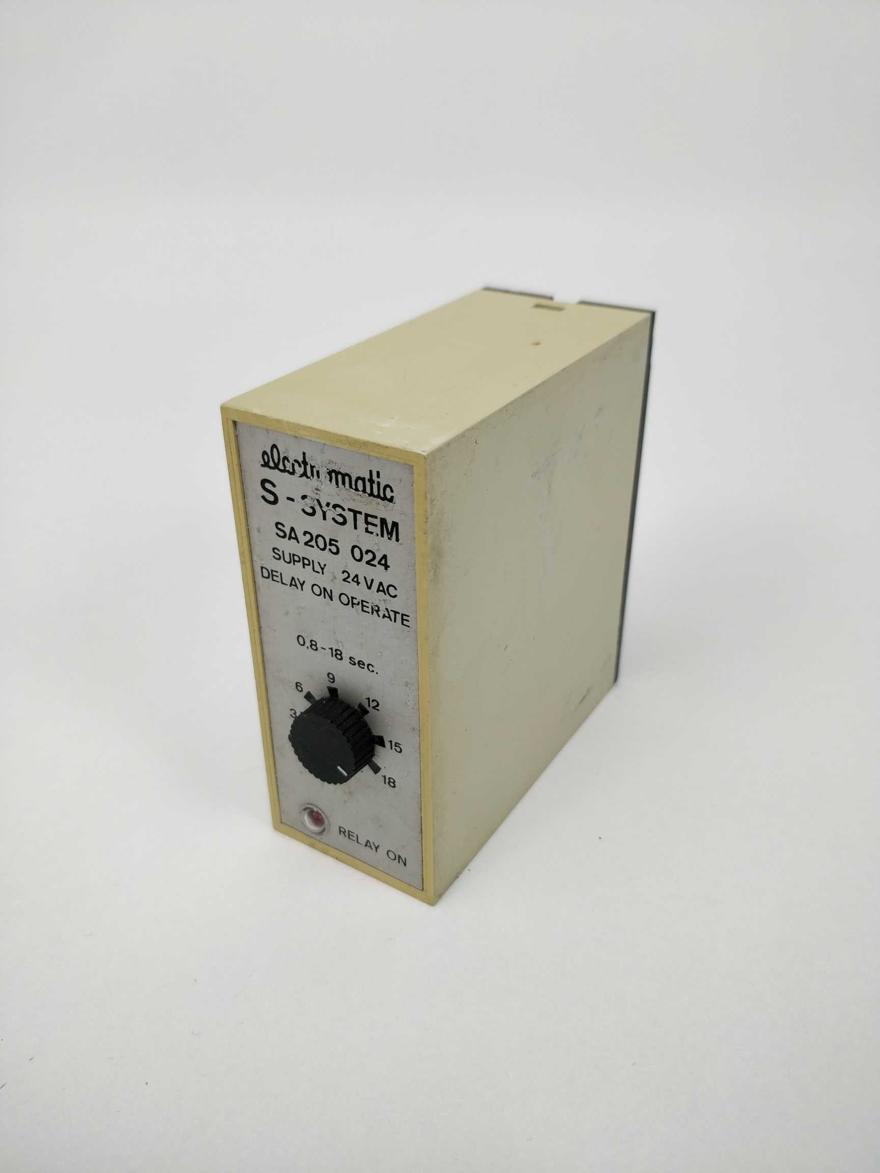 electromatic-sa-205-024-s-system-delay-on-operate-timer_0.jpg Electromatic SA 205 024 S-System Delay On Operate Timer