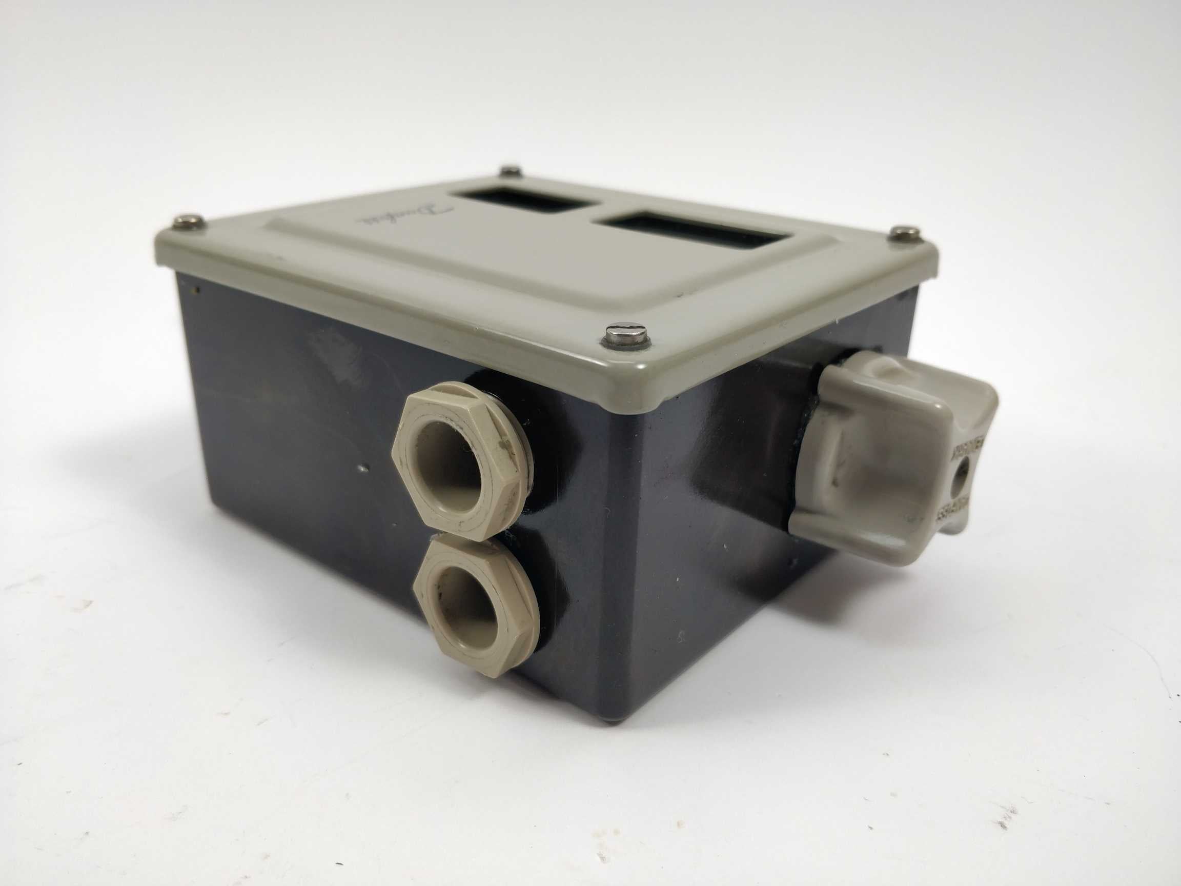 danfoss-17-5019-pressure-switch_3.jpg Danfoss 17-5019 Pressure switch