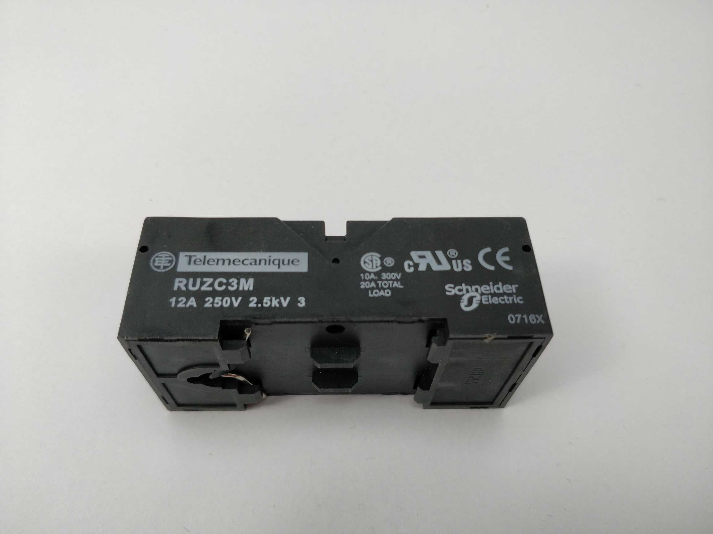 schneider-ruzc3m-socket-zelio-relay-mixed-contact-12a-250v-pack-of-8_2.jpg Schneider RUZC3M Socket Zelio Relay mixed contact 12A 250V Pack of 8