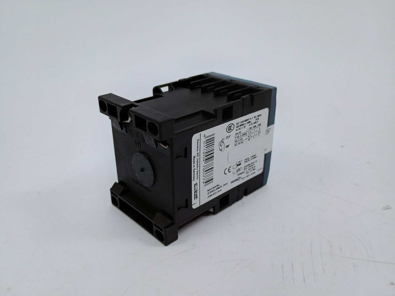 siemens-3rt2015-1bb41-power-contactor_1.jpg Siemens 3RT2015-1BB41 Power Contactor