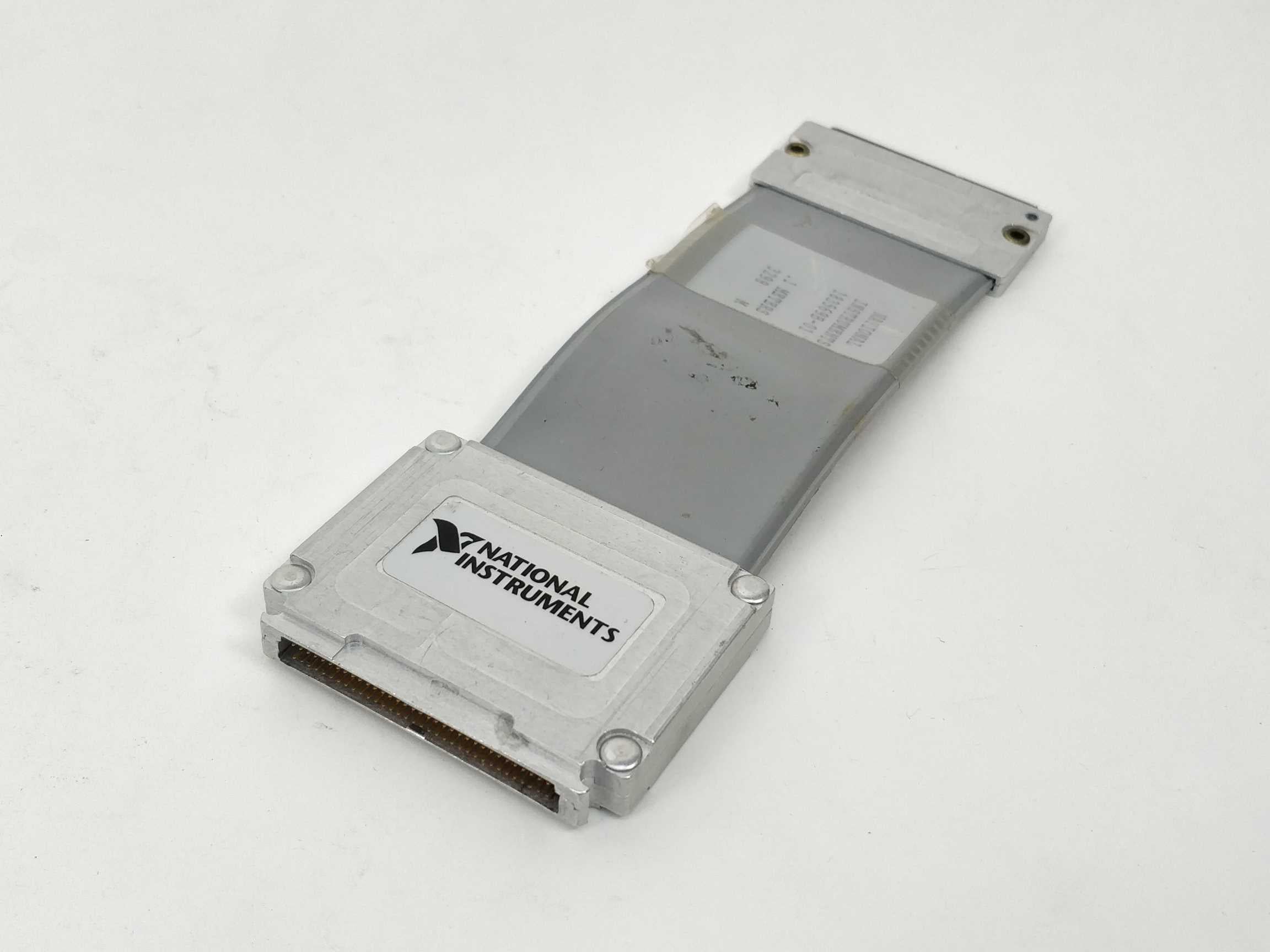 National Instruments 183569B-01 Shielded Adapter Cable 0,1 M