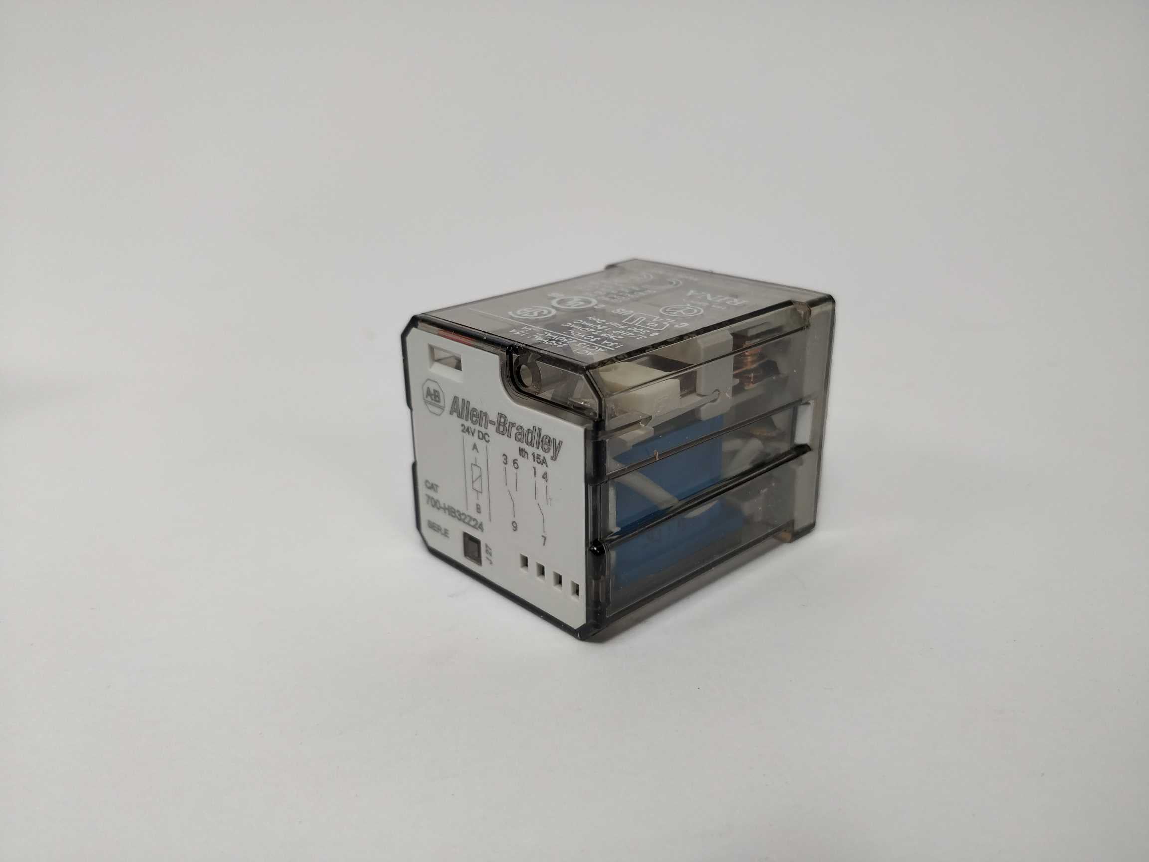 AB 700-HB32Z24 Relay with "-3" Option Ser.E på udsalg