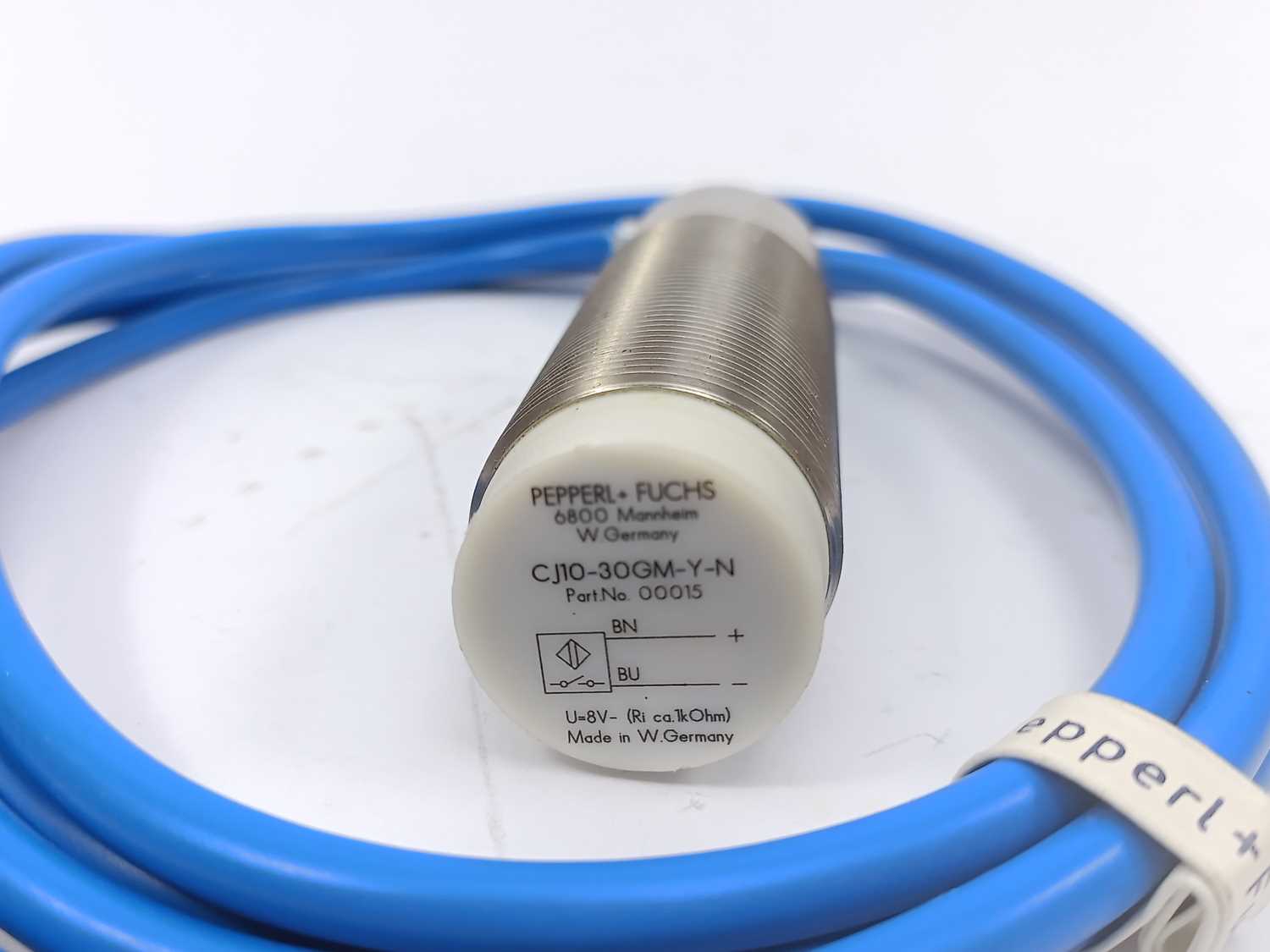 pepperlfuchs-cj10-30gm-y-n-proximity-sensor_3.jpg Pepperl+Fuchs CJ10-30GM-Y-N Proximity Sensor