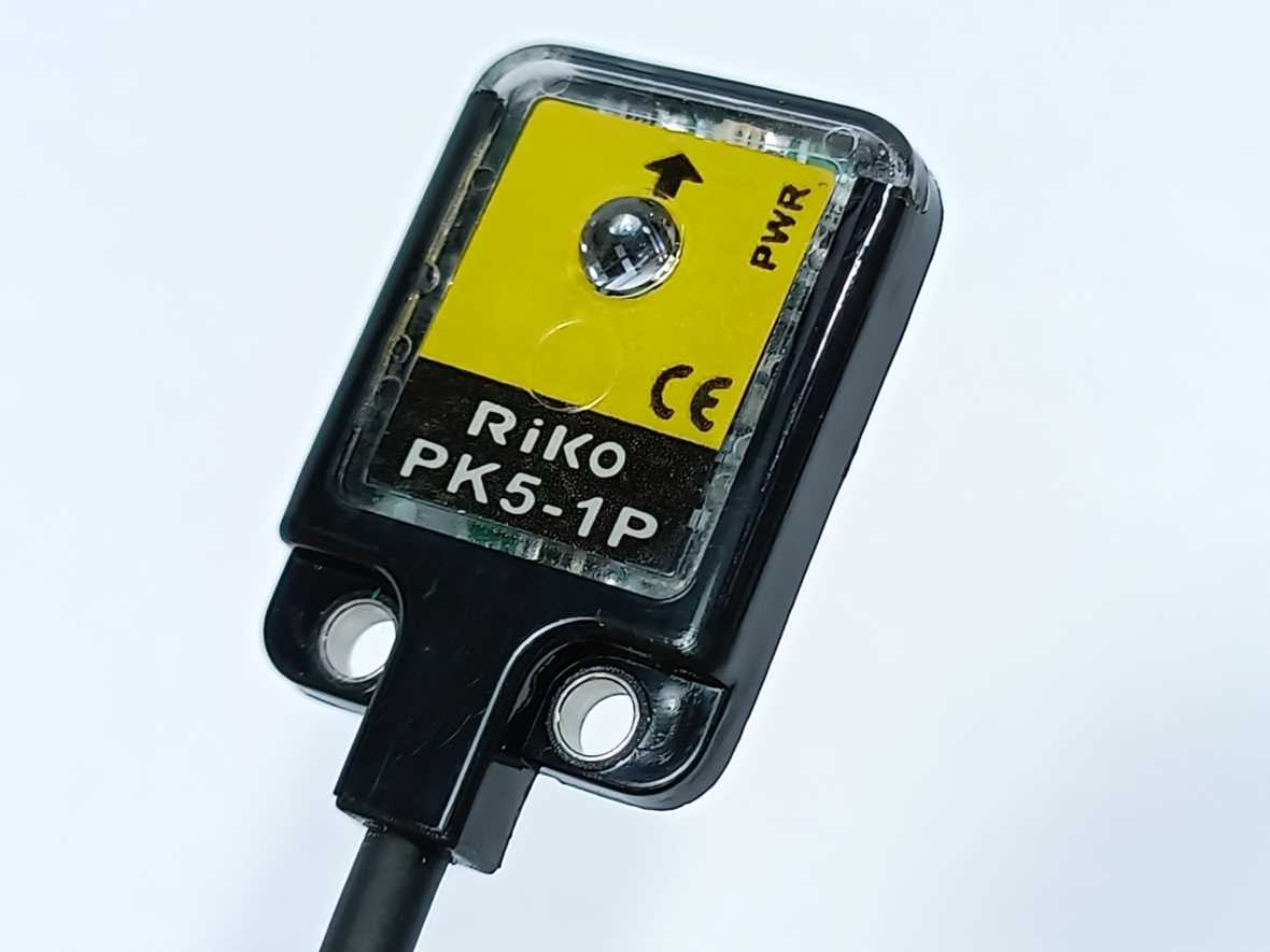 riko-pk5-1p-miniature-photo-sensor_3.jpg Riko PK5-1P Miniature Photo Sensor Hot på udsalg