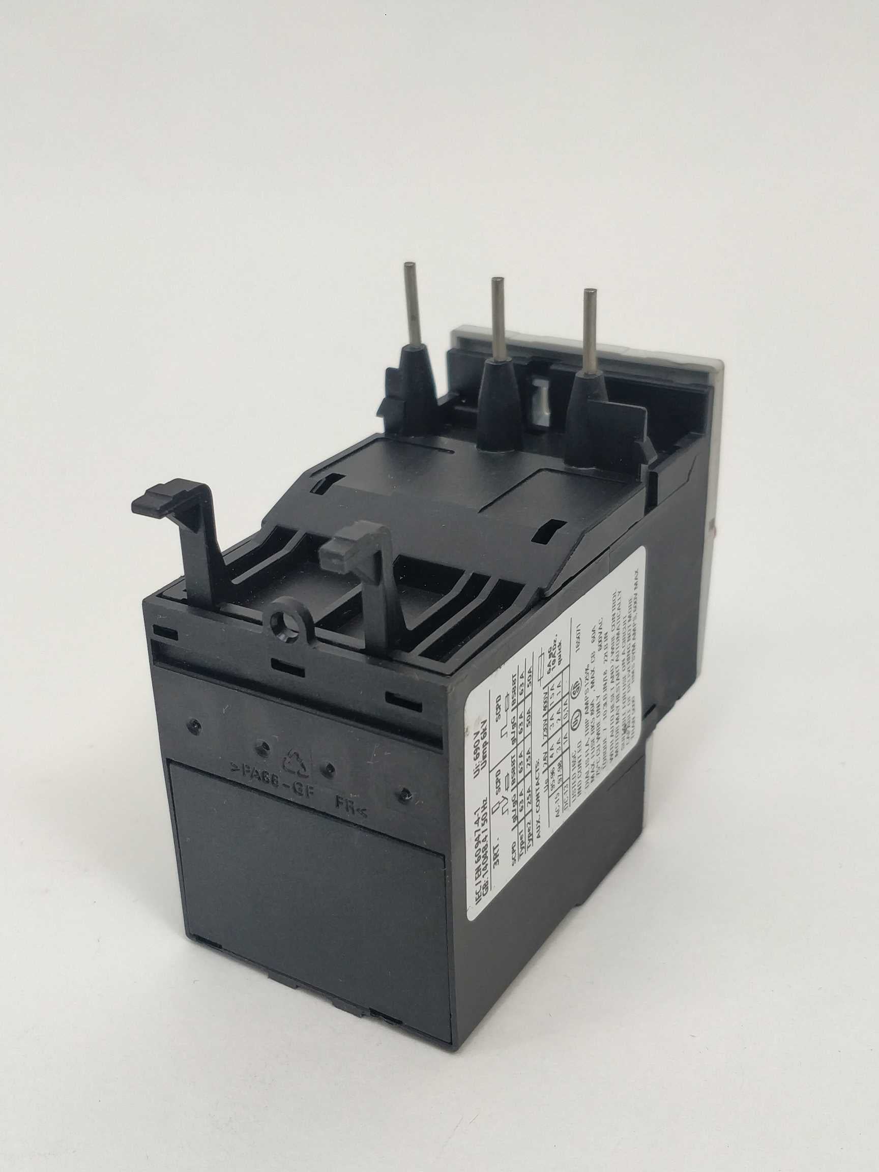 siemens-3ru1126-4bb0-overload-relay-14-20a_1.jpg Siemens 3RU1126-4BB0 Overload relay 14...20A