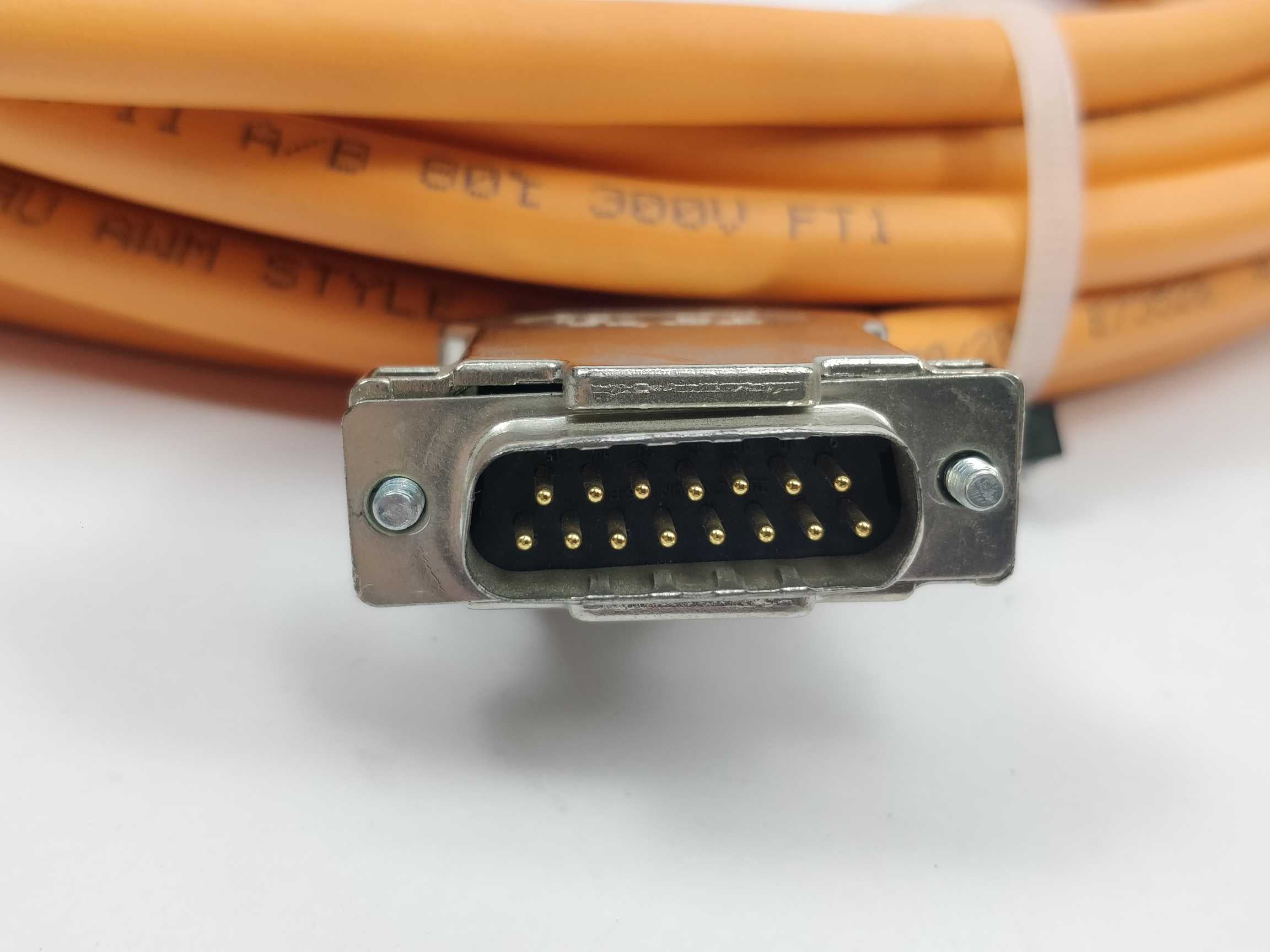 bosch-rexroth-iks-0223-010-00m-cable_3.jpg Bosch / Rexroth IKS-0223 010.00m cable