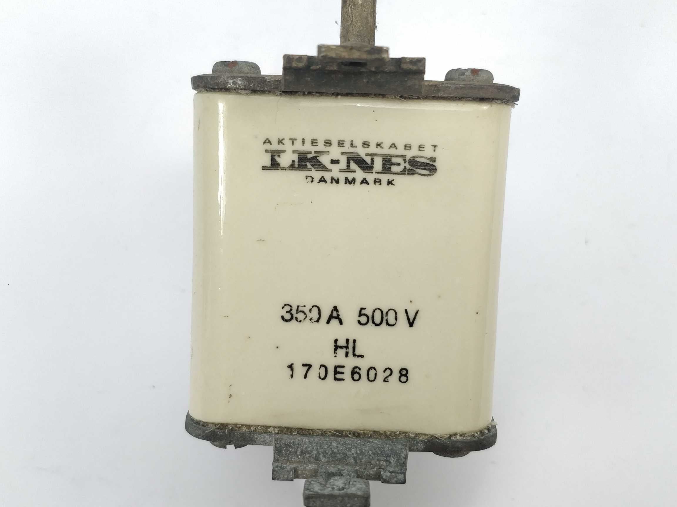 lk-bussmann-170e6028-fuse-350a-500v-hl_1.jpg LK/Bussmann 170E6028 Fuse 350A 500V HL