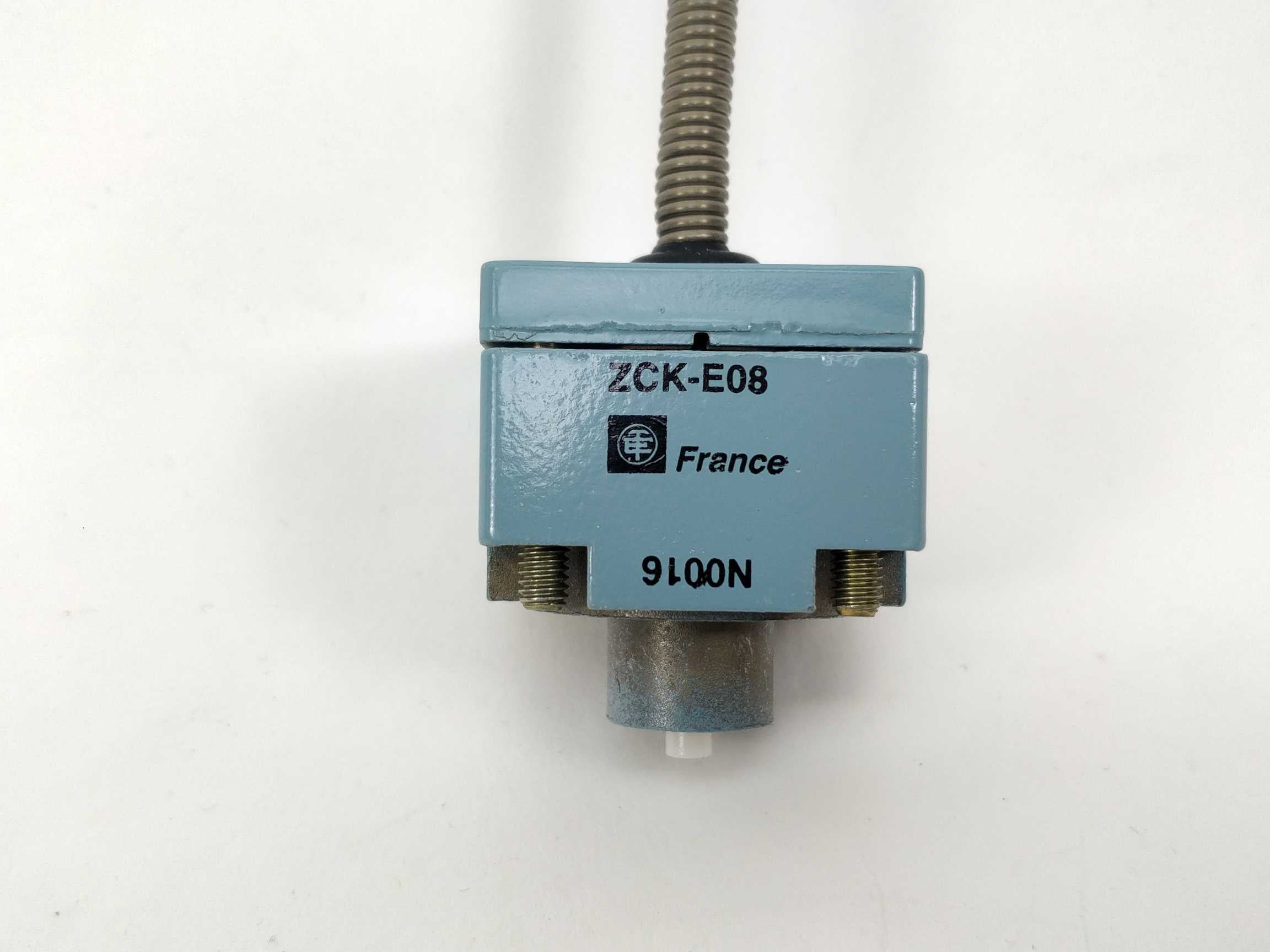 telemecanique-064624-limit-switch-head-zck-e08_2.jpg TELEMECANIQUE 064624 Limit switch head ZCK E08 Mode