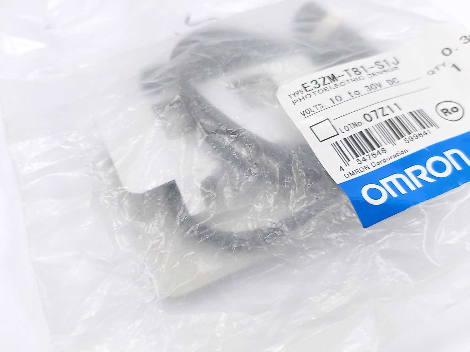 omron-e3zm-t81-s1j-0-3m-photoelectric-sensor_2.jpg OMRON E3ZM-T81-S1J 0.3M Photoelectric Sensor