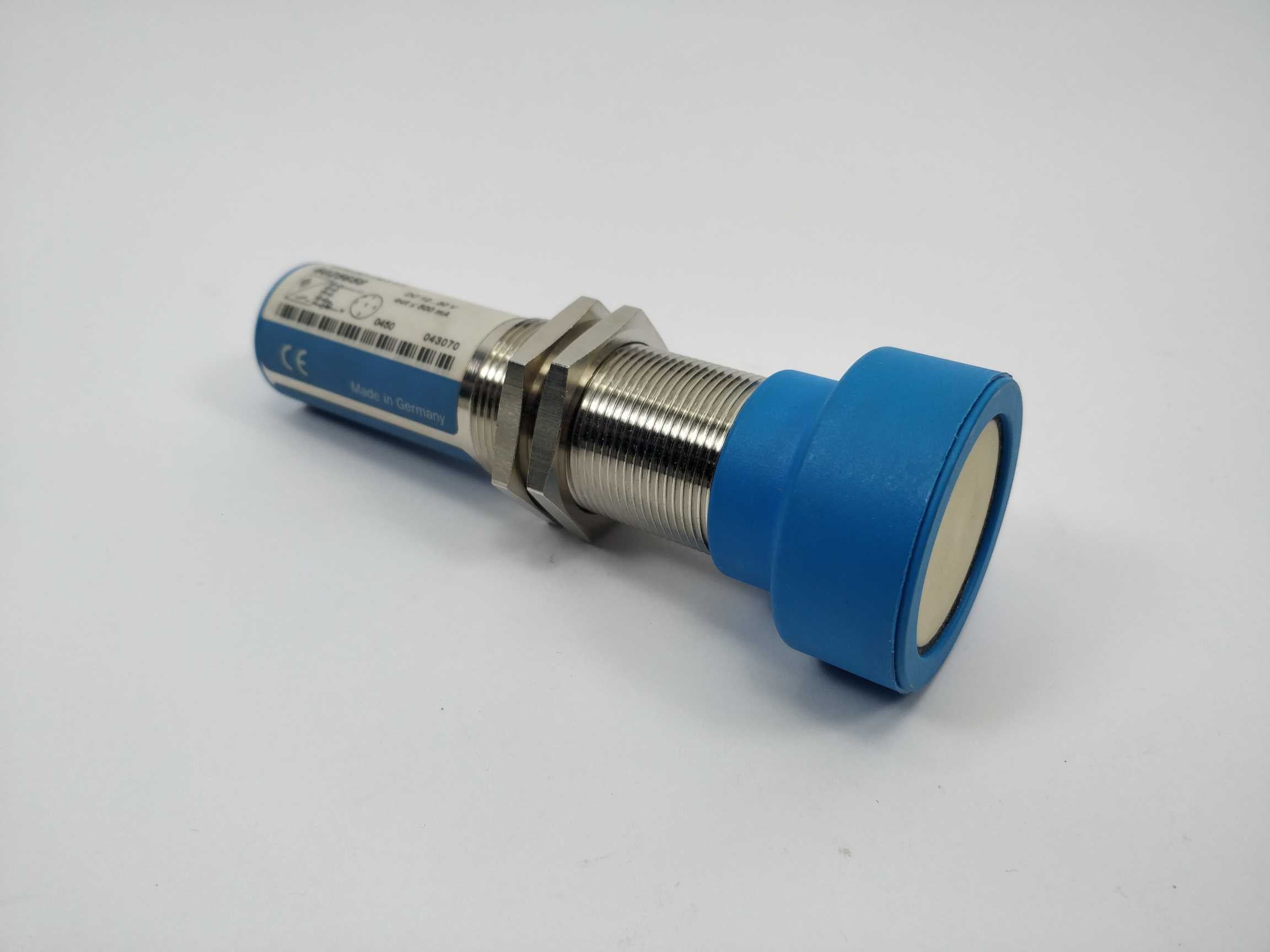 sick-6025658-um30-14111-ultrasonic-sensor_3.jpg SICK 6025658 UM30-14111 Ultrasonic Sensor