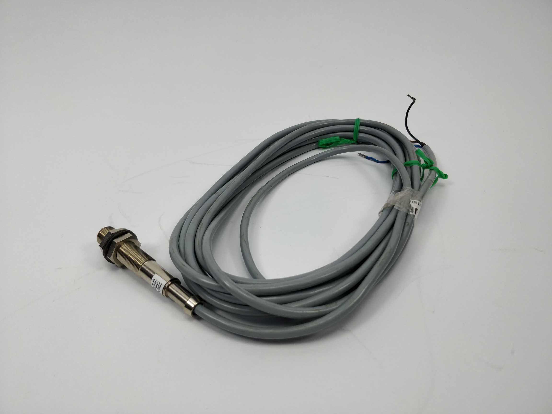 BALLUFF BES 516 329 A0 L 8801 Proximity Sensor på udsalg