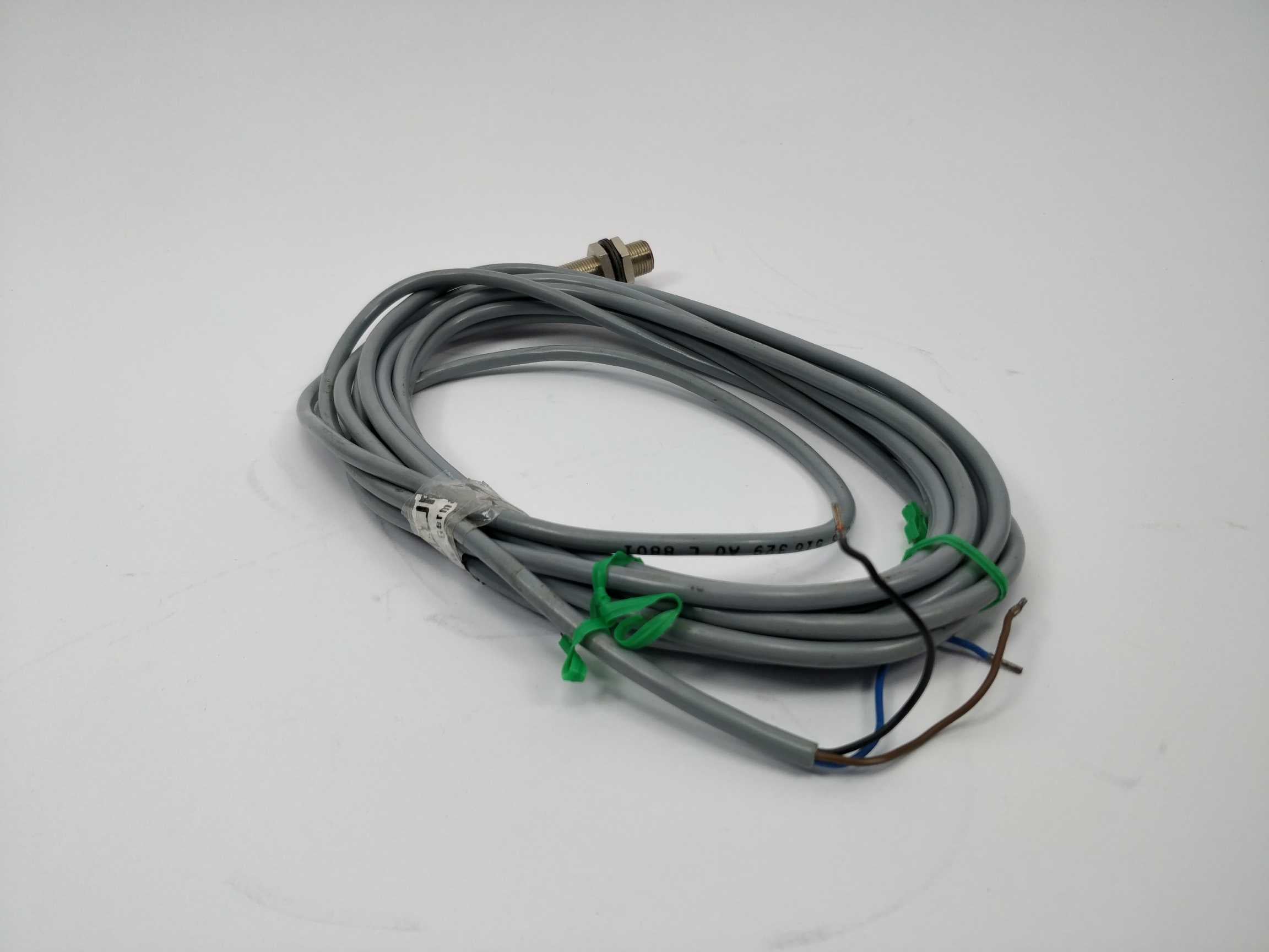 BALLUFF BES 516 329 A0 L 8801 Proximity Sensor på udsalg