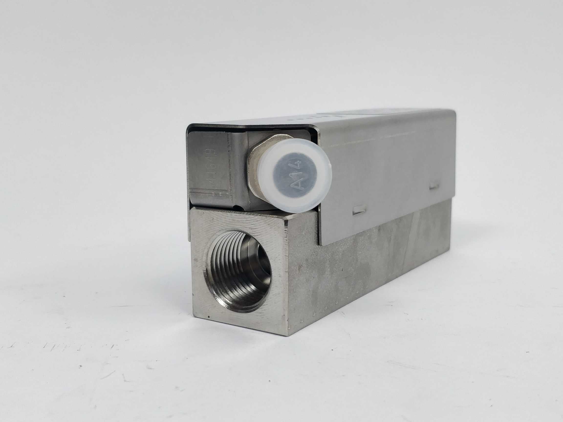 trumpf-0563712-05-17-34-00-03-tls-laser_0.jpg TRUMPF 0563712 05-17-34-00/03 TLS-Laser
