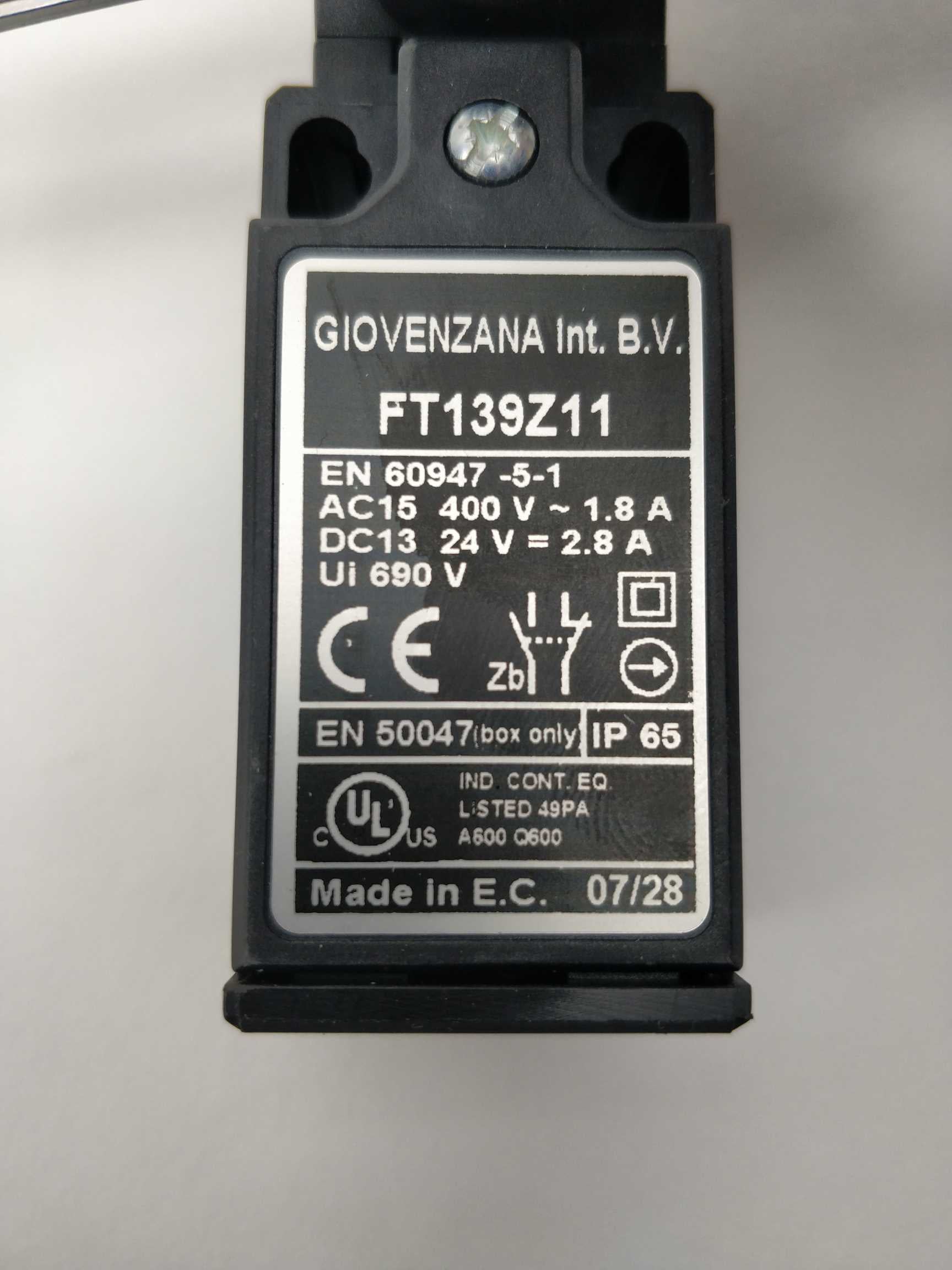 giovenzana-ft139z11-limit-switches_3.jpg Giovenzana FT139Z11 Limit switches