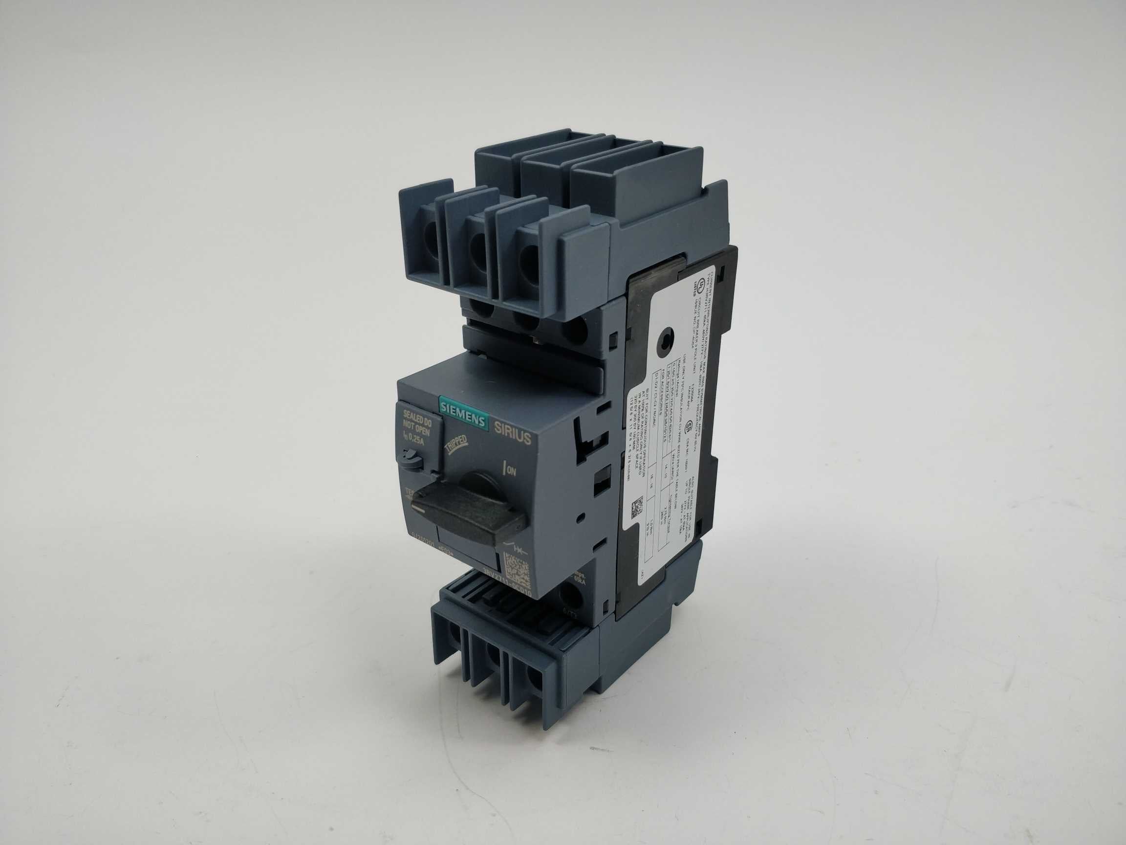 siemens-3rv2711-0cd10-circuit-breaker-025a_1.jpg Siemens 3RV2711-0CD10 Circuit breaker. 0,25A Mode