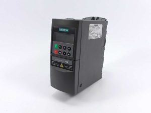 Siemens 6SE6420-2AB15-5AA0 MICROMASTER 420 Inverter Online Hot Salg