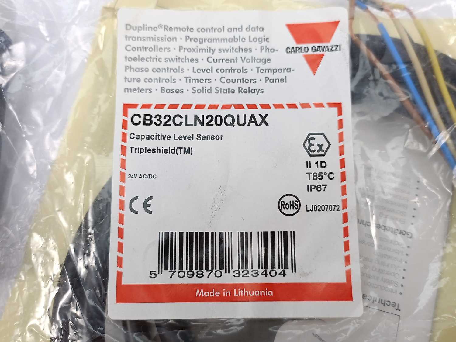 carlo-gavazzi-cb32cln20quax-capacitive-proximity-sensor-24v-ac-dc_3.jpg Carlo Gavazzi CB32CLN20QUAX Capacitive Proximity Sensor 24V AC/DC