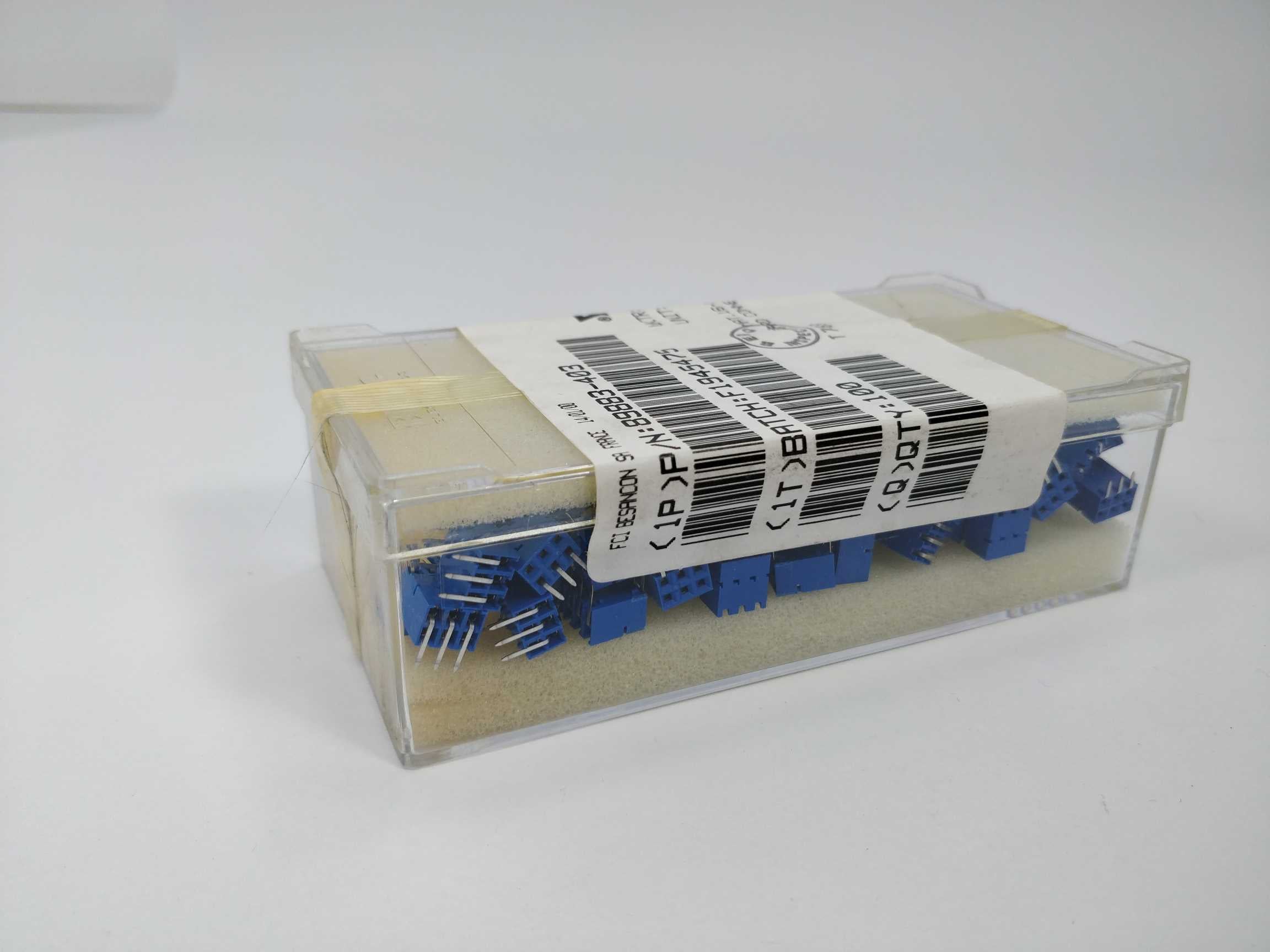 fci-89883-403-16-508-036-card-connector-100pcs_0.jpg FCI 89883-403 16-508-036 card connector 100pcs