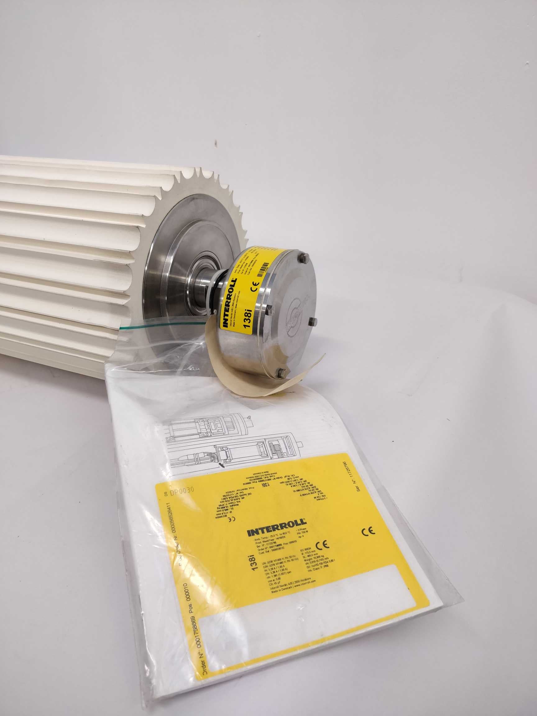 interroll-138i-drum-motor-3-phase-oe-1730mm-sl-4000mm_2.jpg Interroll 138i Drum Motor 3 Phase - Ø 173,0mm SL 400,0mm