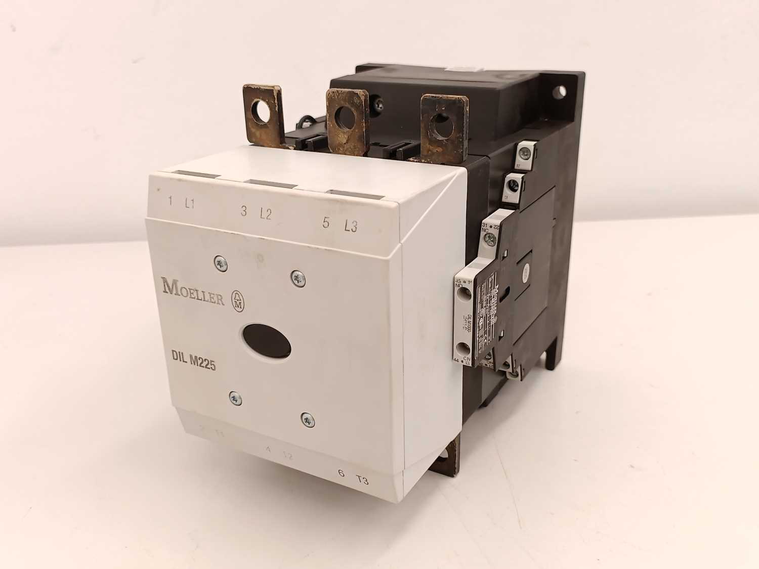 MOELLER DILM225(-S) Contactor w/ 110-250V 40-60Hz DC Coil Online
