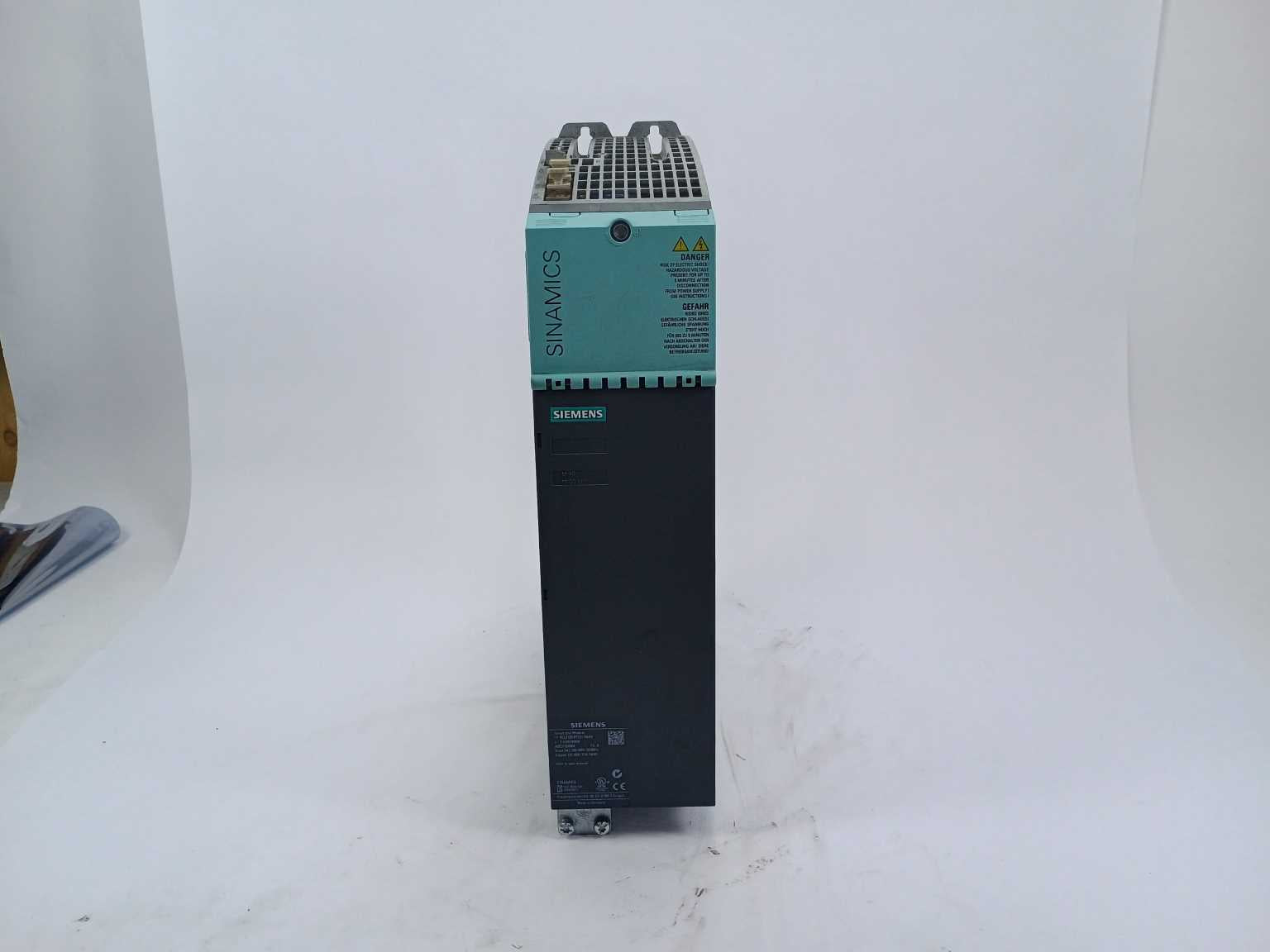 siemens-6sl3130-6te21-6aa4-sinamics-s120-smart-line-module_1.jpg Siemens 6SL3130-6TE21-6AA4 SINAMICS S120 Smart Line Module Online