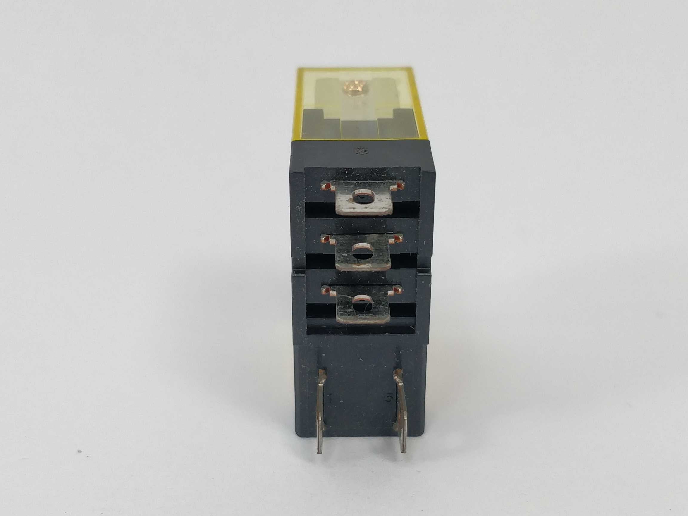 idec-rj1s-c-a110-110vac-slim-power-relay-6pcs_3.jpg Idec RJ1S-C-A110 110VAC Slim Power Relay 6pcs Hot på udsalg