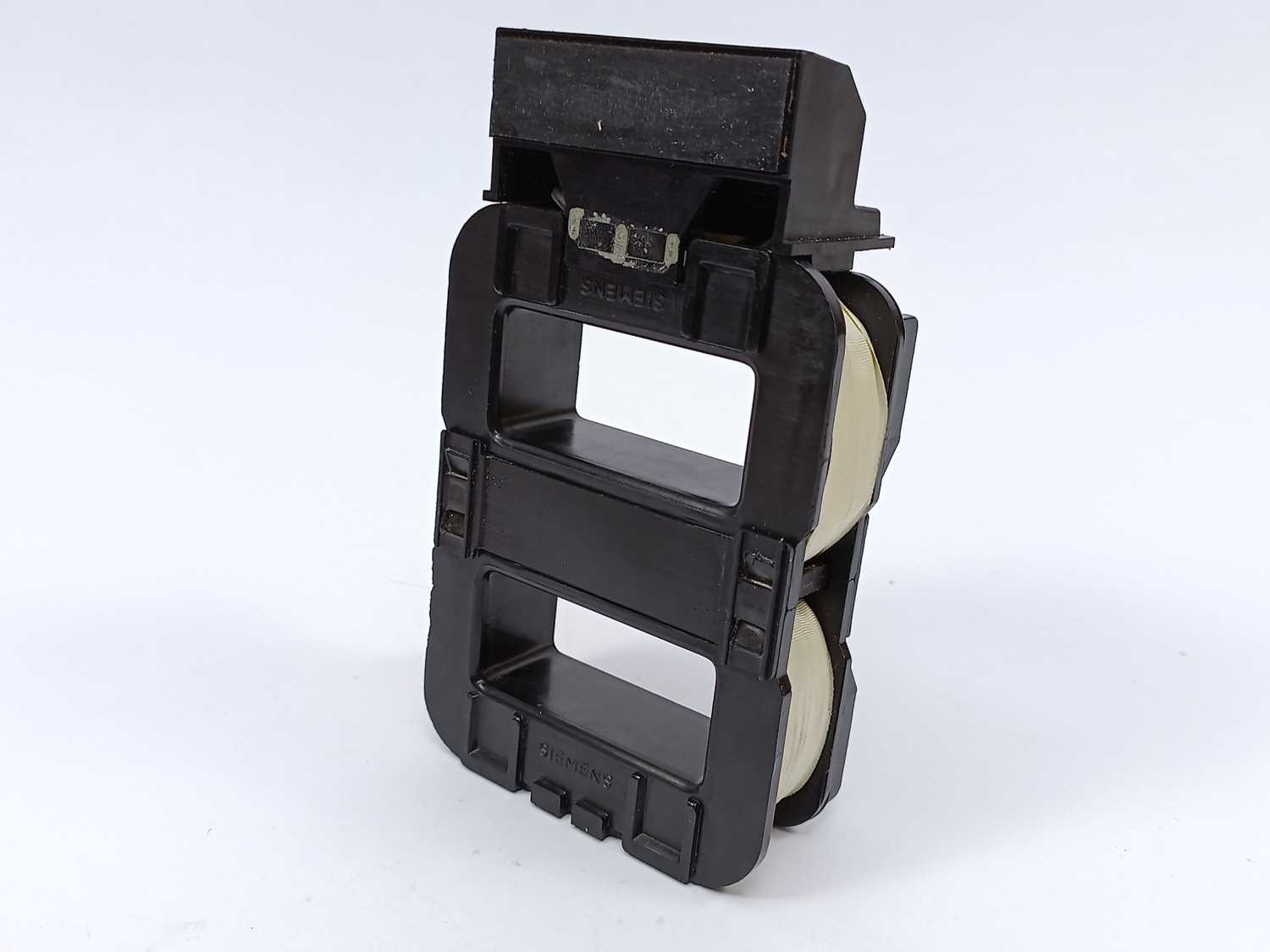siemens-3ty6566-0am0-magnet-coil-220v-50hz-for-3tb_3.jpg Siemens 3TY6566-0AM0 Magnet Coil 220V 50Hz for 3TB