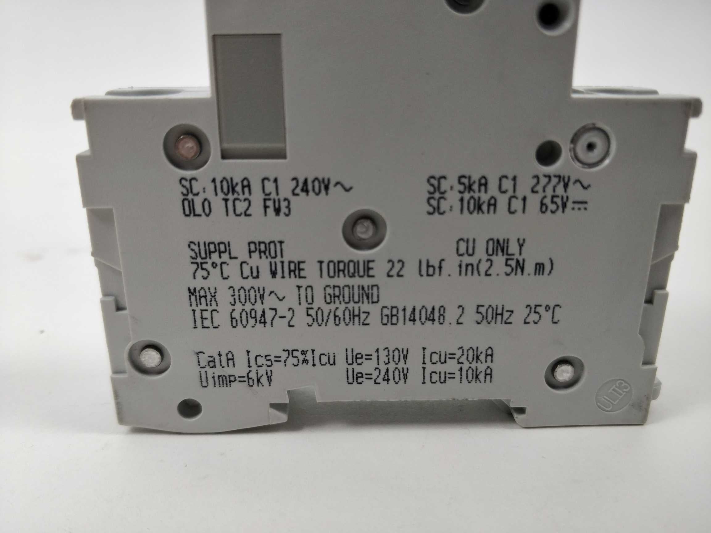 schneider-electric-24430-multi9-c60-miniature-circuit-breaker_3.jpg Schneider Electric 24430 Multi9 C60 Miniature Circuit Breaker