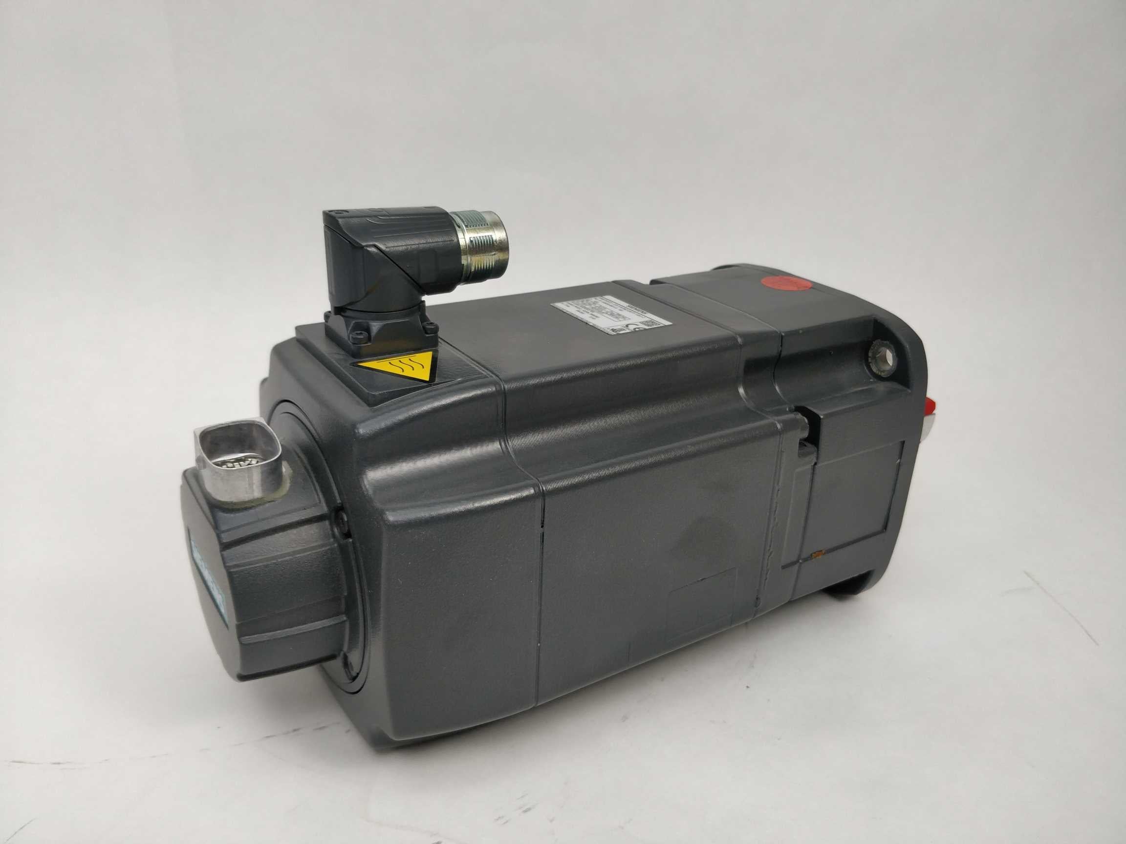 siemens-1fk7063-2af71-1qh1-z-synchronous-motor-used-for-a-test-looks-like-new_2.jpg Siemens 1FK7063-2AF71-1QH1-Z Synchronous Motor, used for a test, looks like new