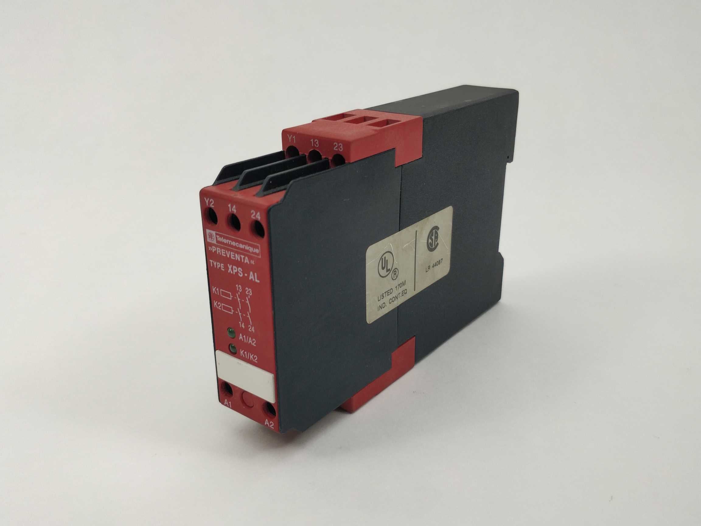 telemecanique-xpsal3710-xps-al-emergency-stop-module_0.jpg TELEMECANIQUE XPSAL3710 XPS-AL emergency stop module