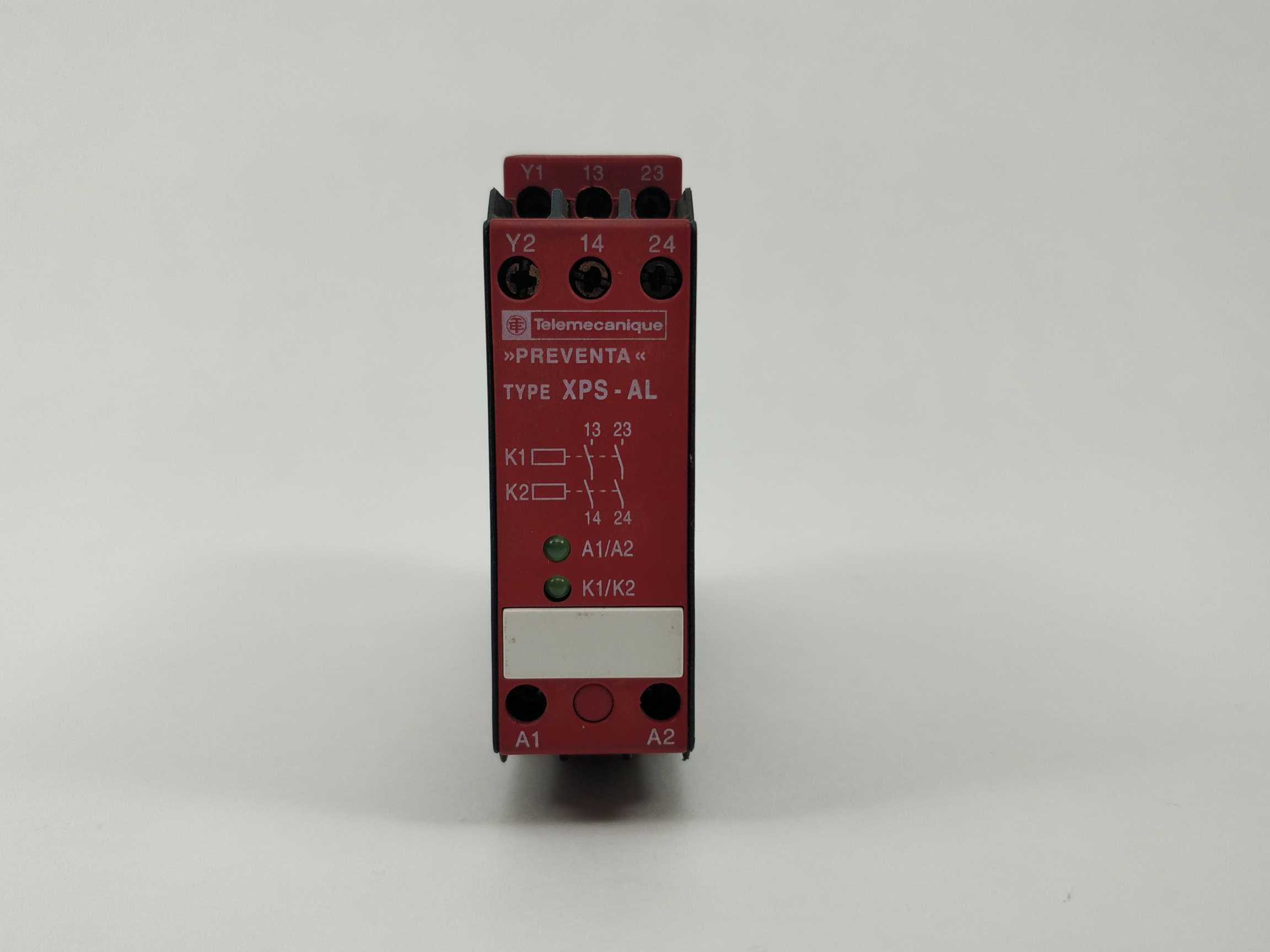 telemecanique-xpsal3710-xps-al-emergency-stop-module_1.jpg TELEMECANIQUE XPSAL3710 XPS-AL emergency stop module